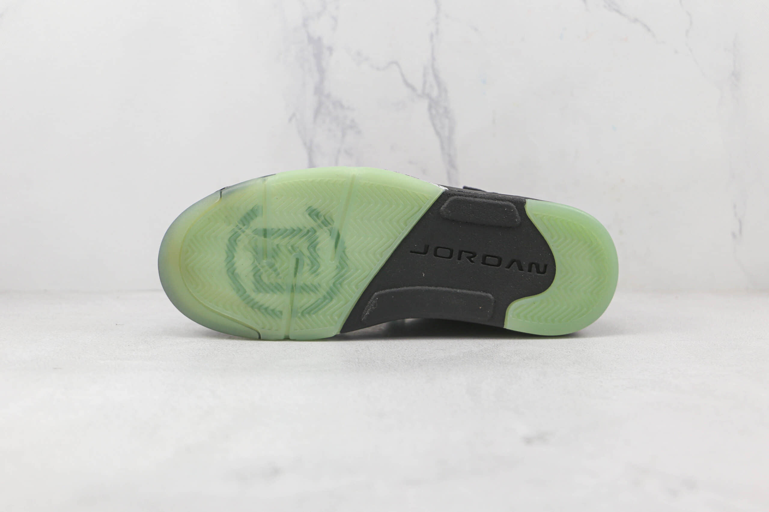 乔丹Air Jordan AJ5 Retro Low CNY纯原版本低帮AJ5中国年黑红丝绸翡翠夜光撕撕乐篮球鞋原盒原标 货号:DM4640-036