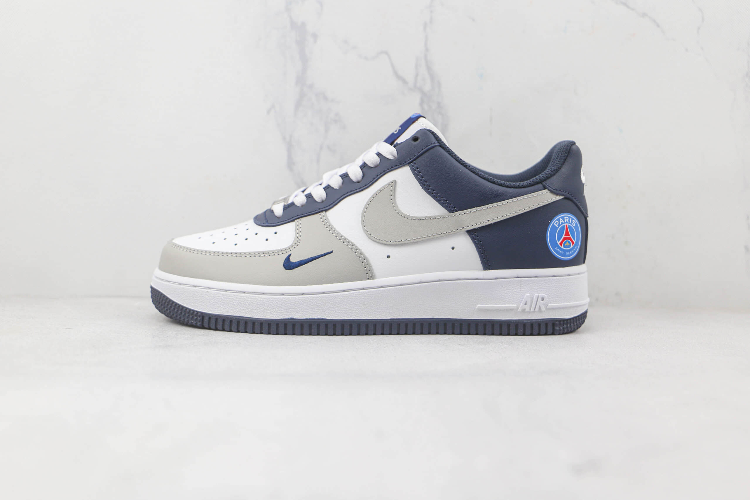 耐克Nike Air Force 1’07 Low纯原版本低帮空军一号巴黎灰蓝拼接板鞋内置气垫 货号:BS8872-055