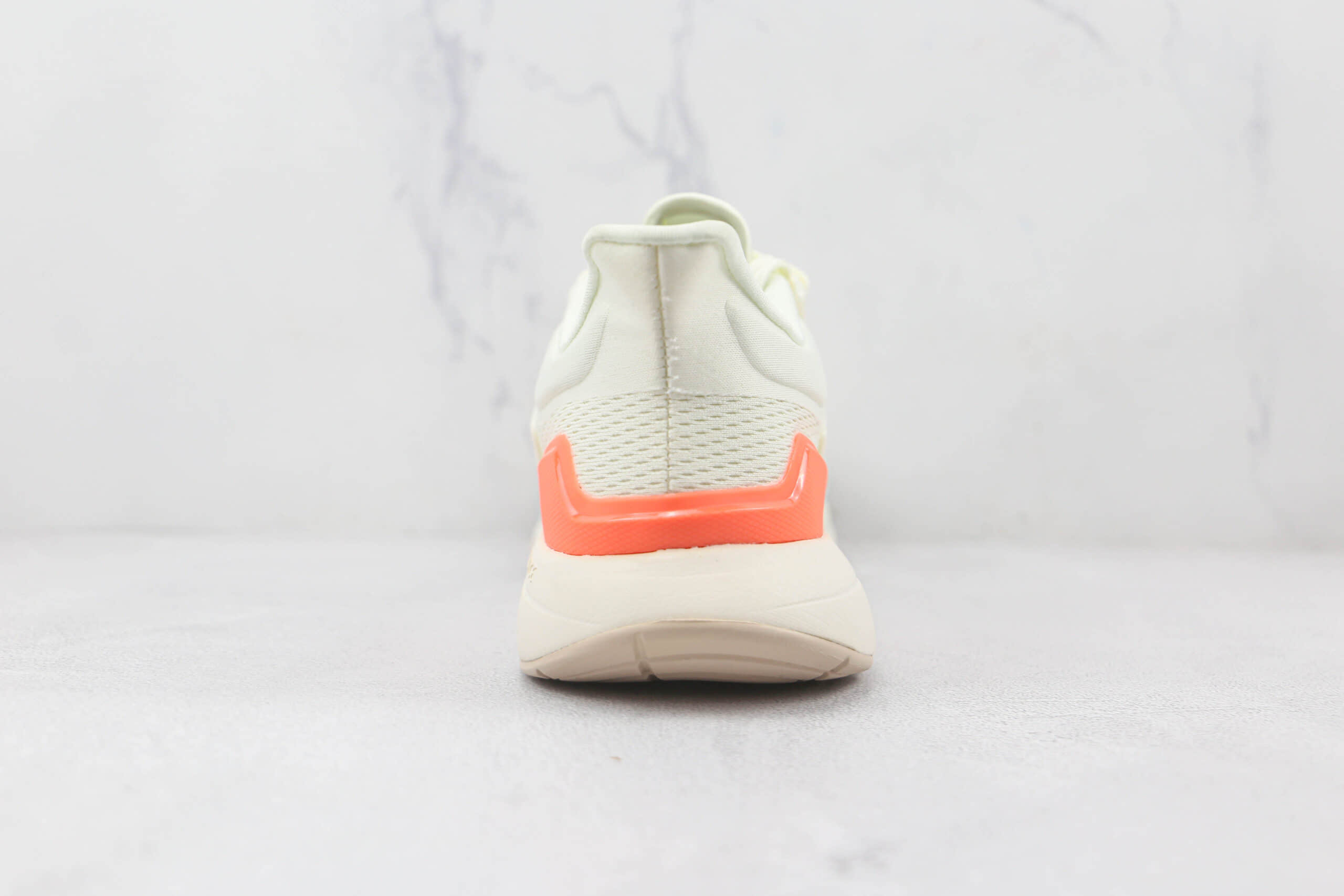 阿迪达斯Adidas EQ21 RUN纯原版本白粉色慢跑鞋原档案数据开发 货号:GZ843