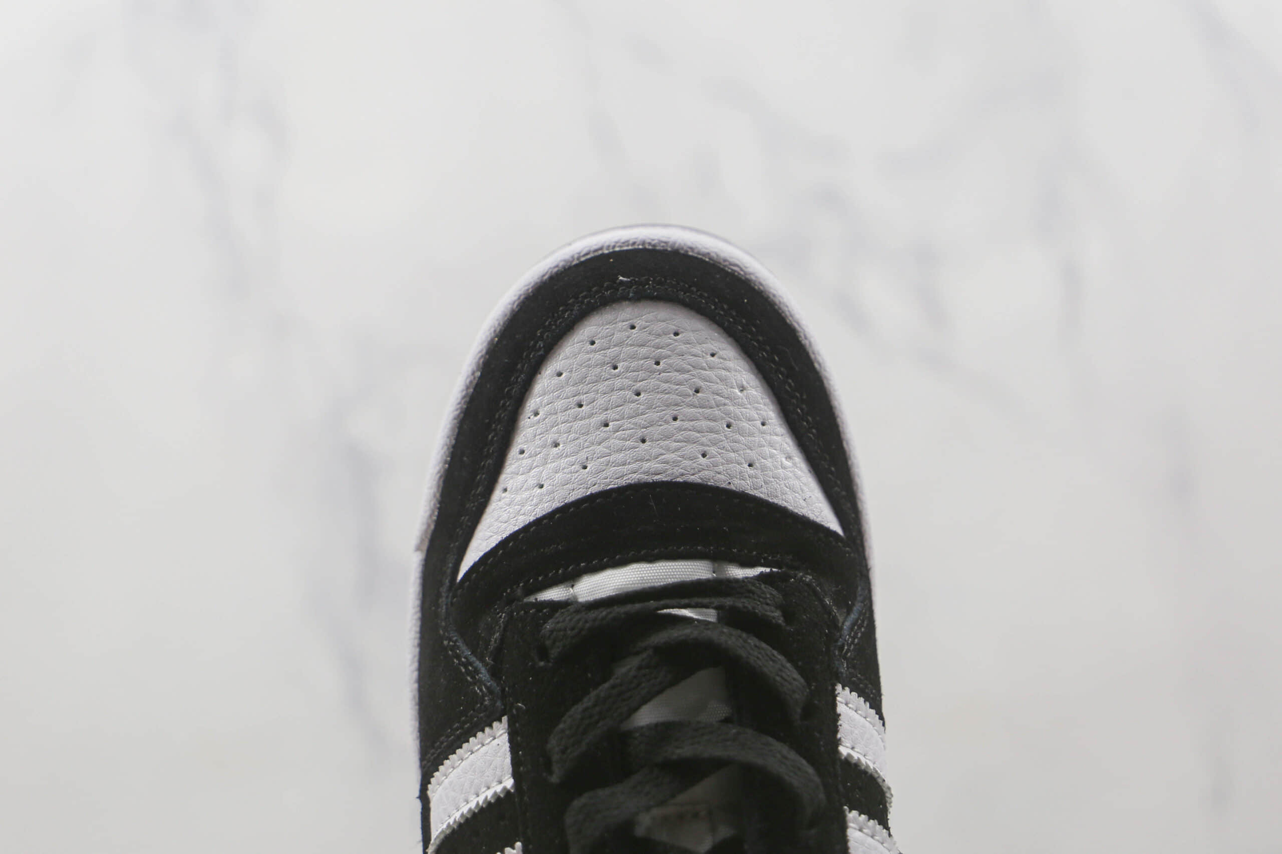 阿迪达斯Adidas originals Forum 84 low纯原版本黑色魔术贴Forum84板鞋原楦头纸板打造 货号:GW0695