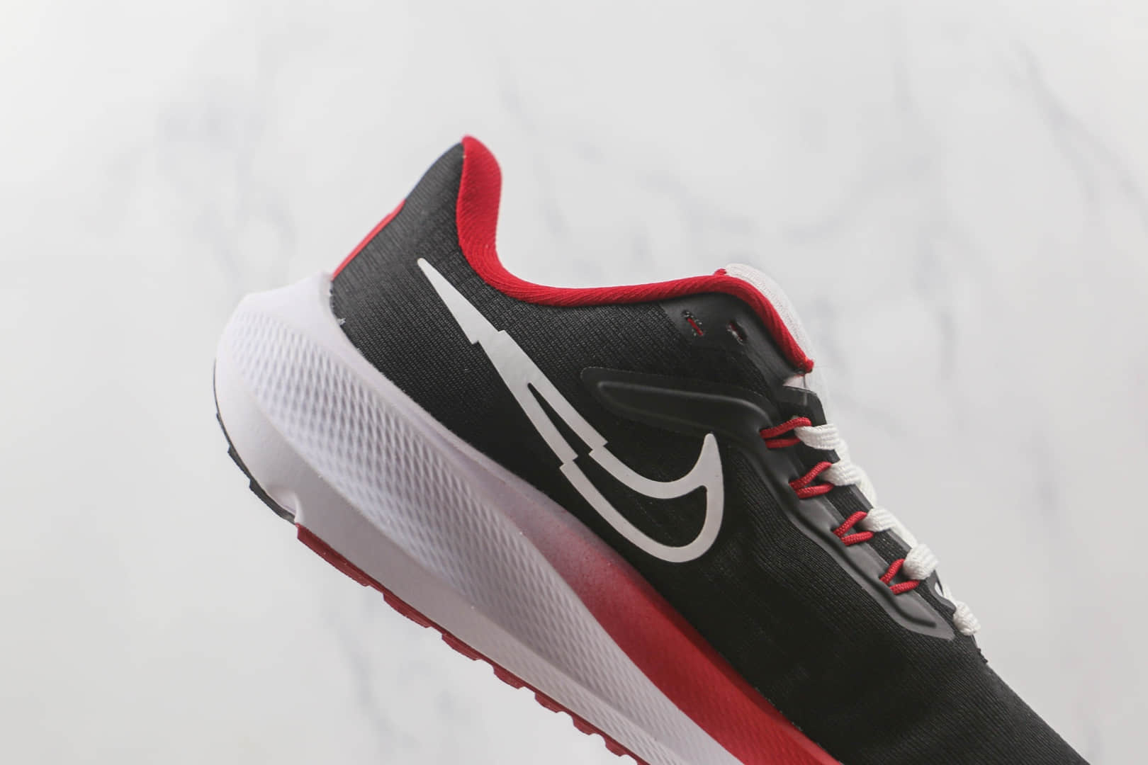 耐克Nike Zoom Pegasus纯原版本飞马39代黑红色慢跑鞋原档案数据开发 货号：DQ7871-001