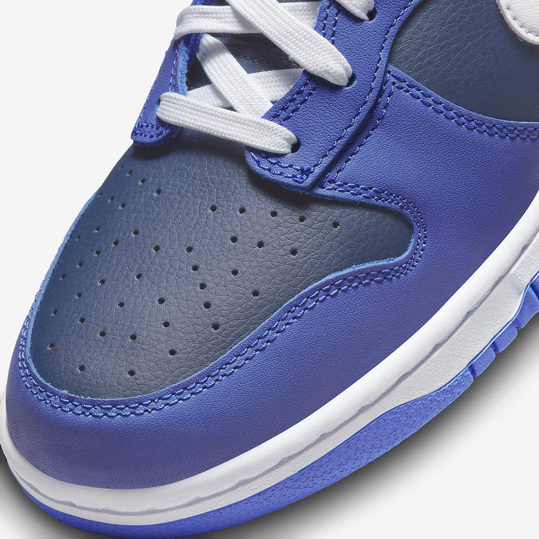 沉稳黑曜石!全新Nike Dunk Hi官图释出! 货号:DJ6189-400