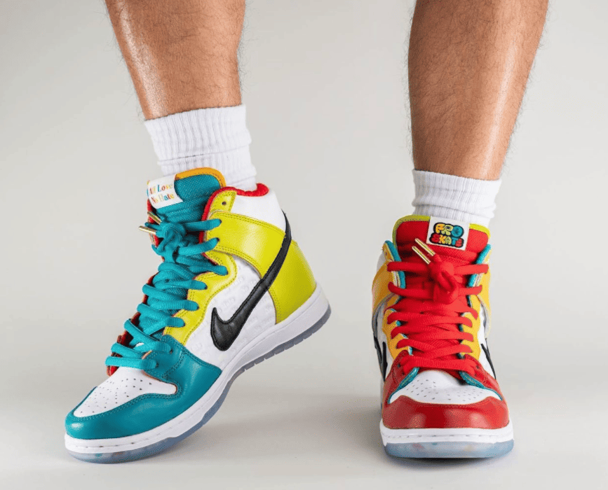 酷似“What The”!全新FroSkate x SB Dunk Hi上脚图释出! 货号:DH7778-100