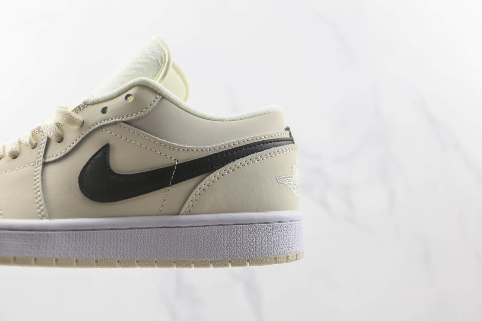 乔丹Air Jordan 1 Low纯原版本低帮AJ1椰奶配色板鞋原楦头纸板打造 货号:DC0774-121