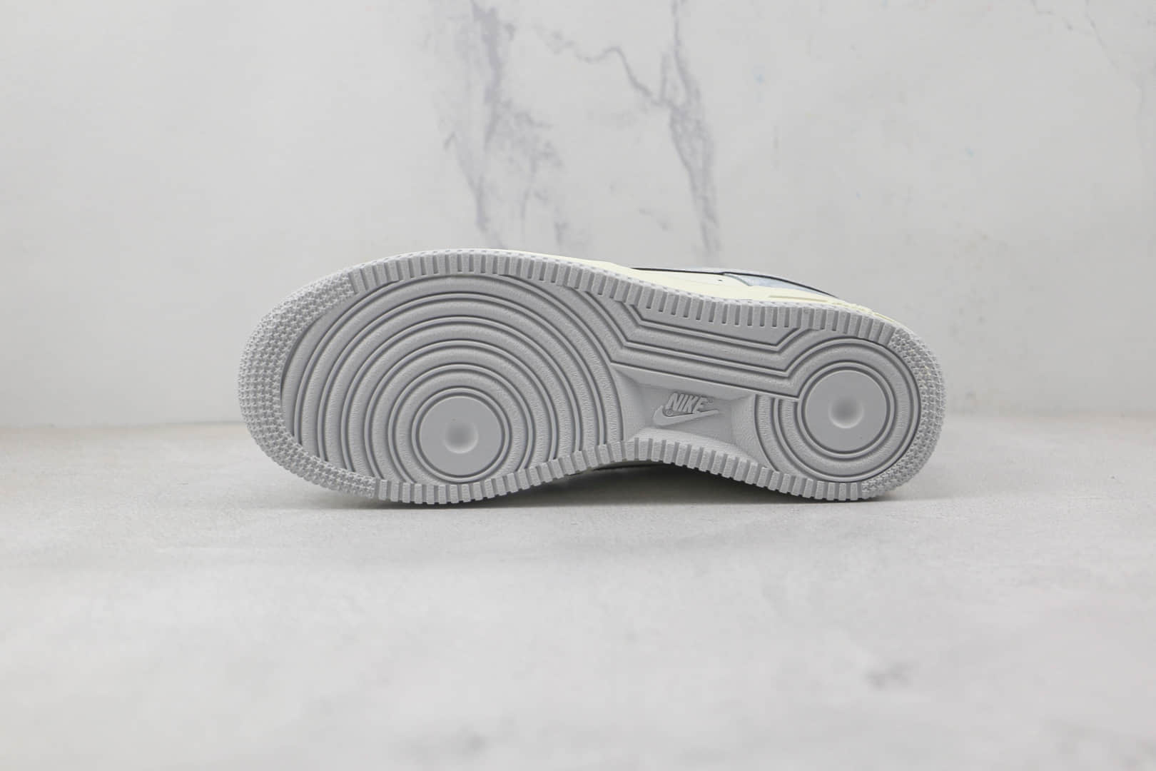 耐克Nike Air Force 1’07 Low纯原版本低帮空军一号迷雾蓝配色板鞋内置气垫 货号:CL5568-663