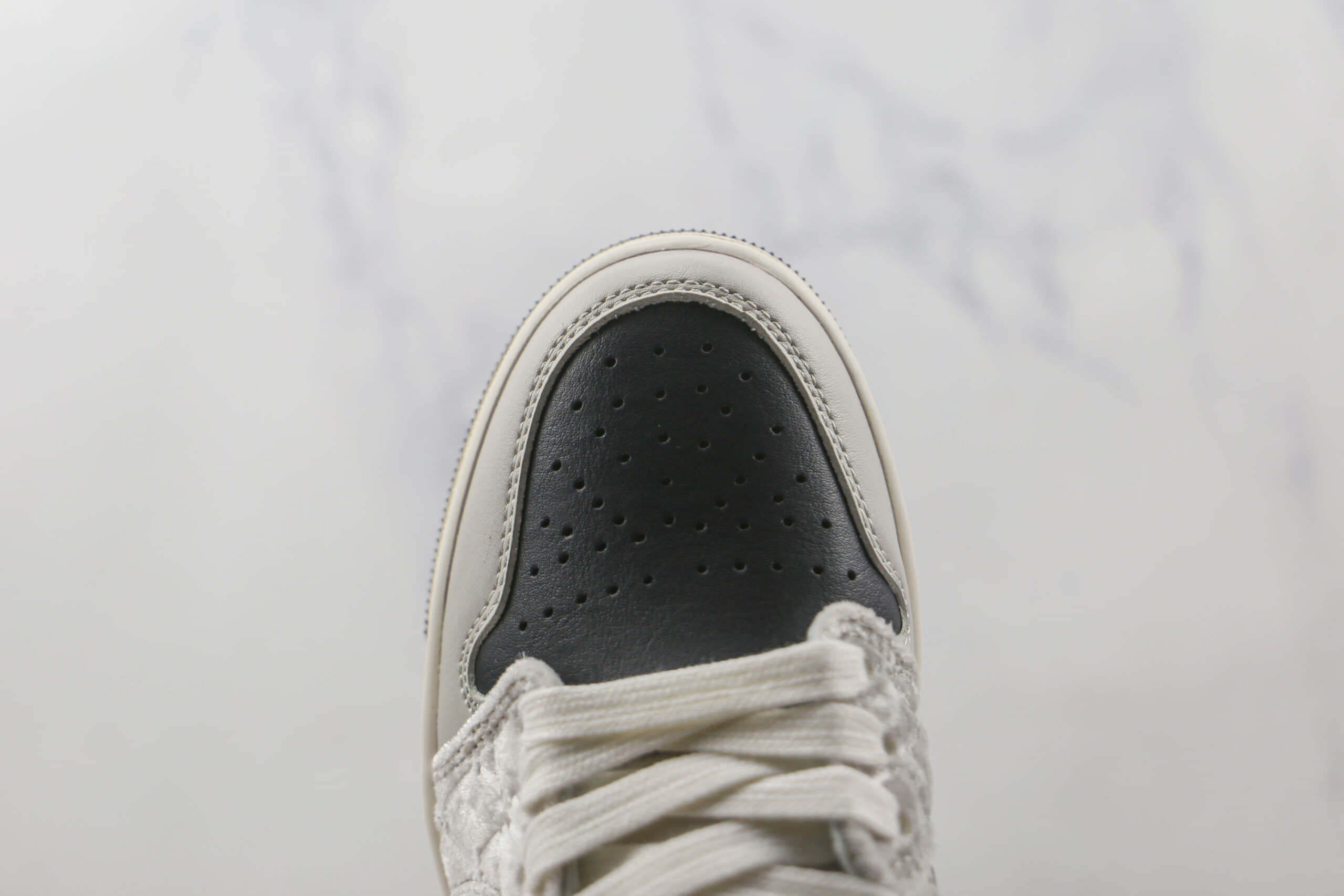 乔丹Air Jordan1 Low纯原版本低帮AJ1白黑金丝绸板鞋原档案数据开发 货号:DV1762-001