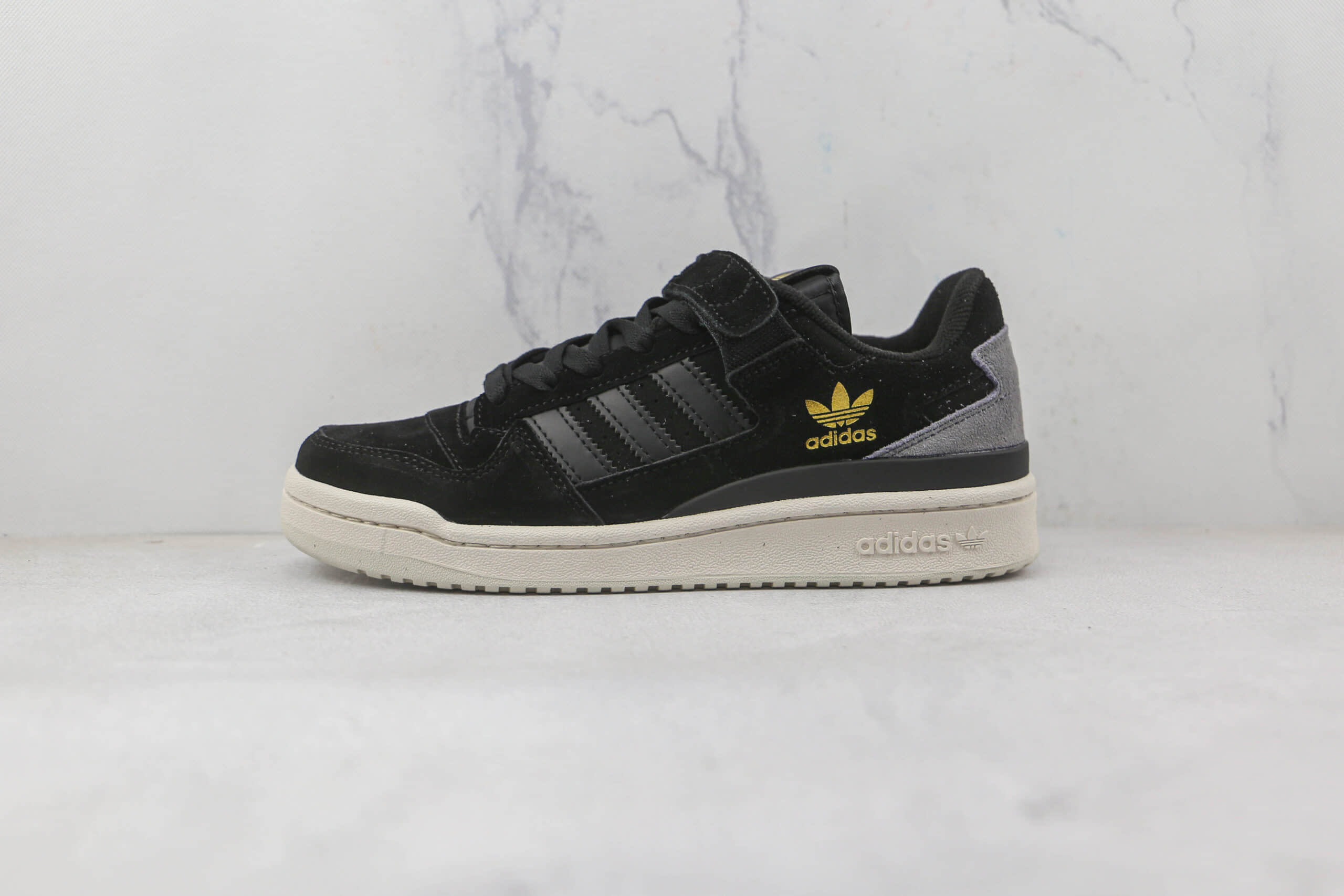 阿迪达斯Adidas originals Forum 84 low纯原版本魔术贴黑金色Forum84复古板鞋原盒原标 货号:Q46366