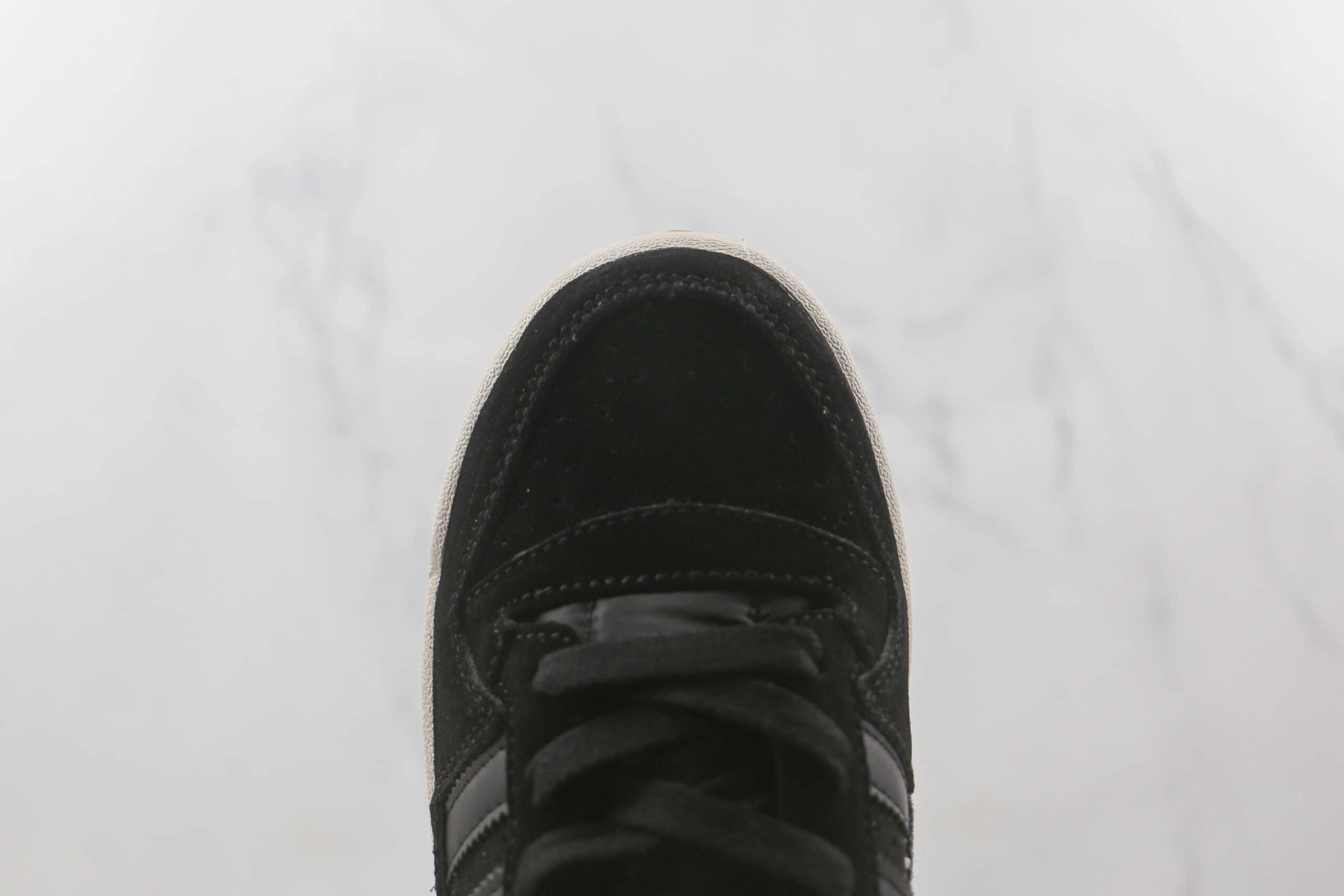 阿迪达斯Adidas originals Forum 84 low纯原版本魔术贴黑金色Forum84复古板鞋原盒原标 货号:Q46366