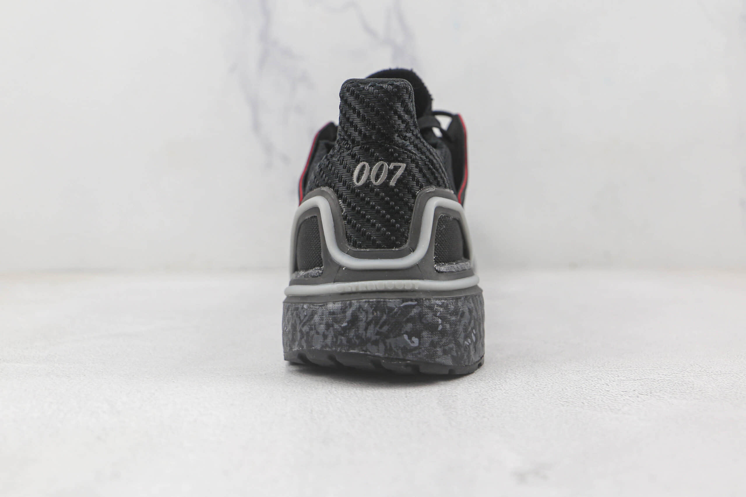 阿迪达斯Adidas Ultra Boost 20纯原版本黑色UB6.0爆米花跑鞋原楦头纸板打造 货号:FY0646