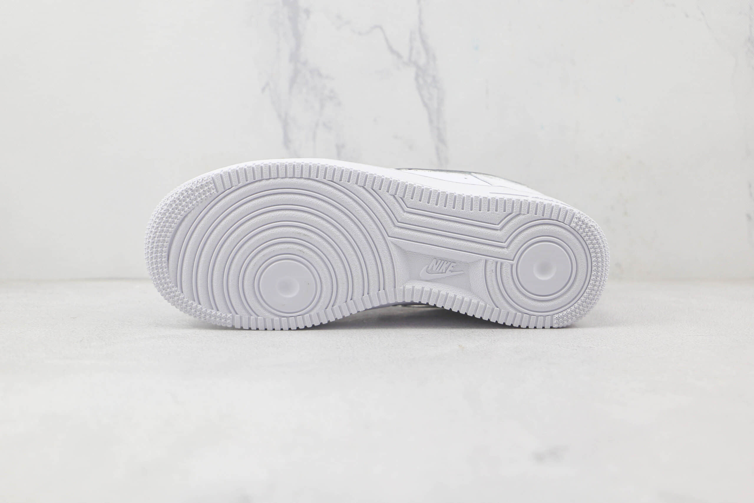 耐克Nike Air Force 1’07 Low纯原版本低帮AF1空军一号白色果冻钩原盒配件 货号:DC9651-100