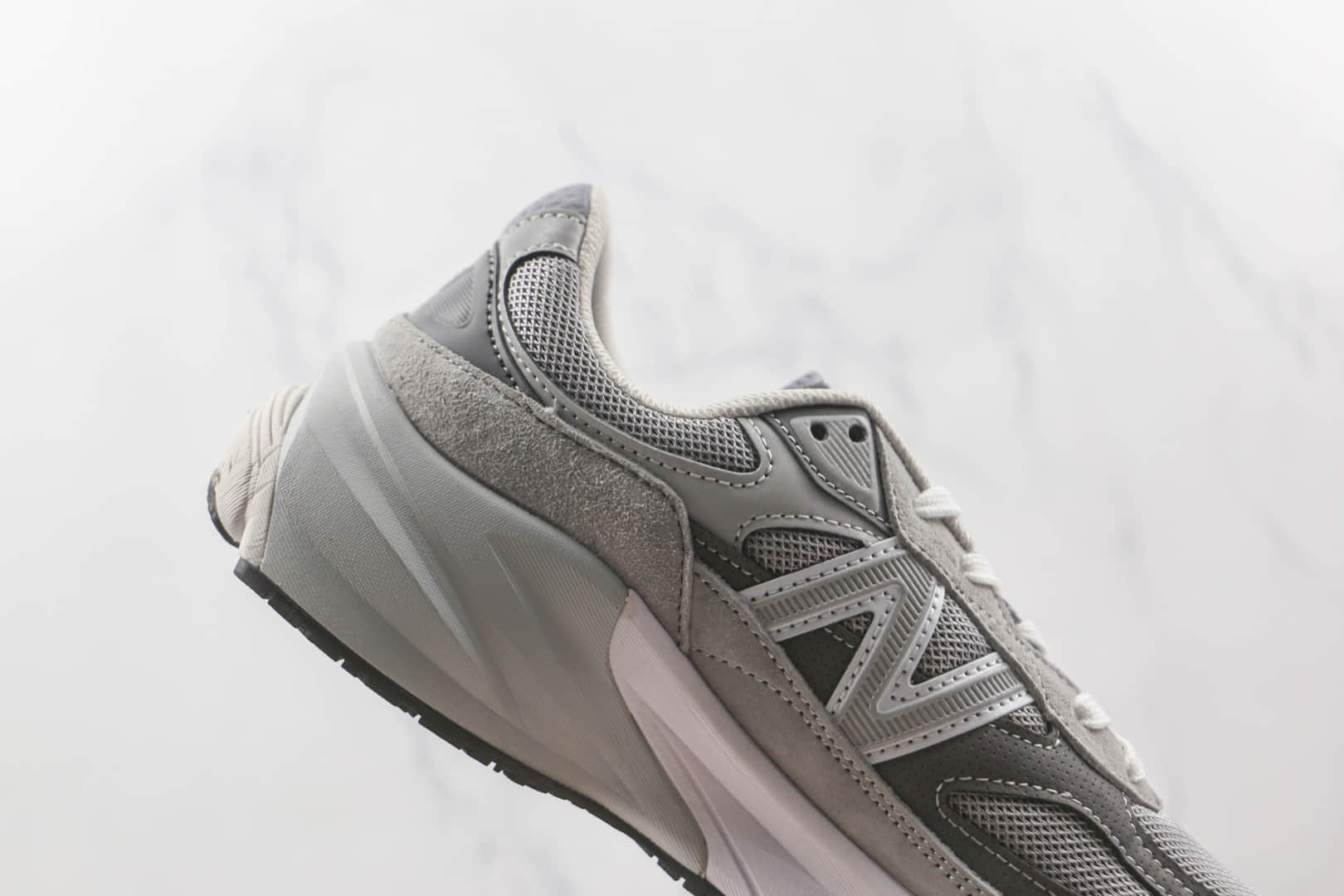 新百伦New Balance 990纯原版本美产复古NB990慢跑鞋原楦头纸板打造 货号：M990GL6