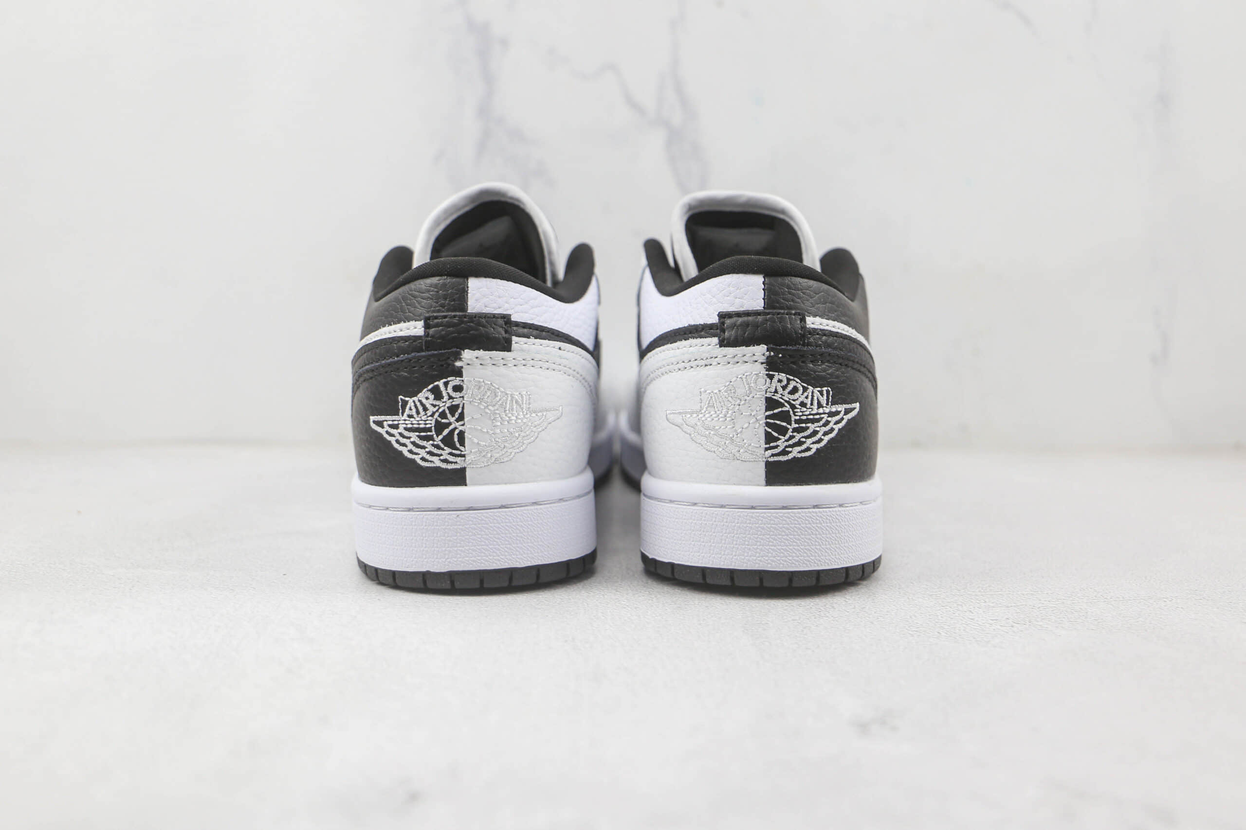 乔丹Air Jordan 1 Low Homage纯原版本低帮AJ1黑白阴阳熊猫板鞋原鞋开模一比一打造 货号:DR0502-101