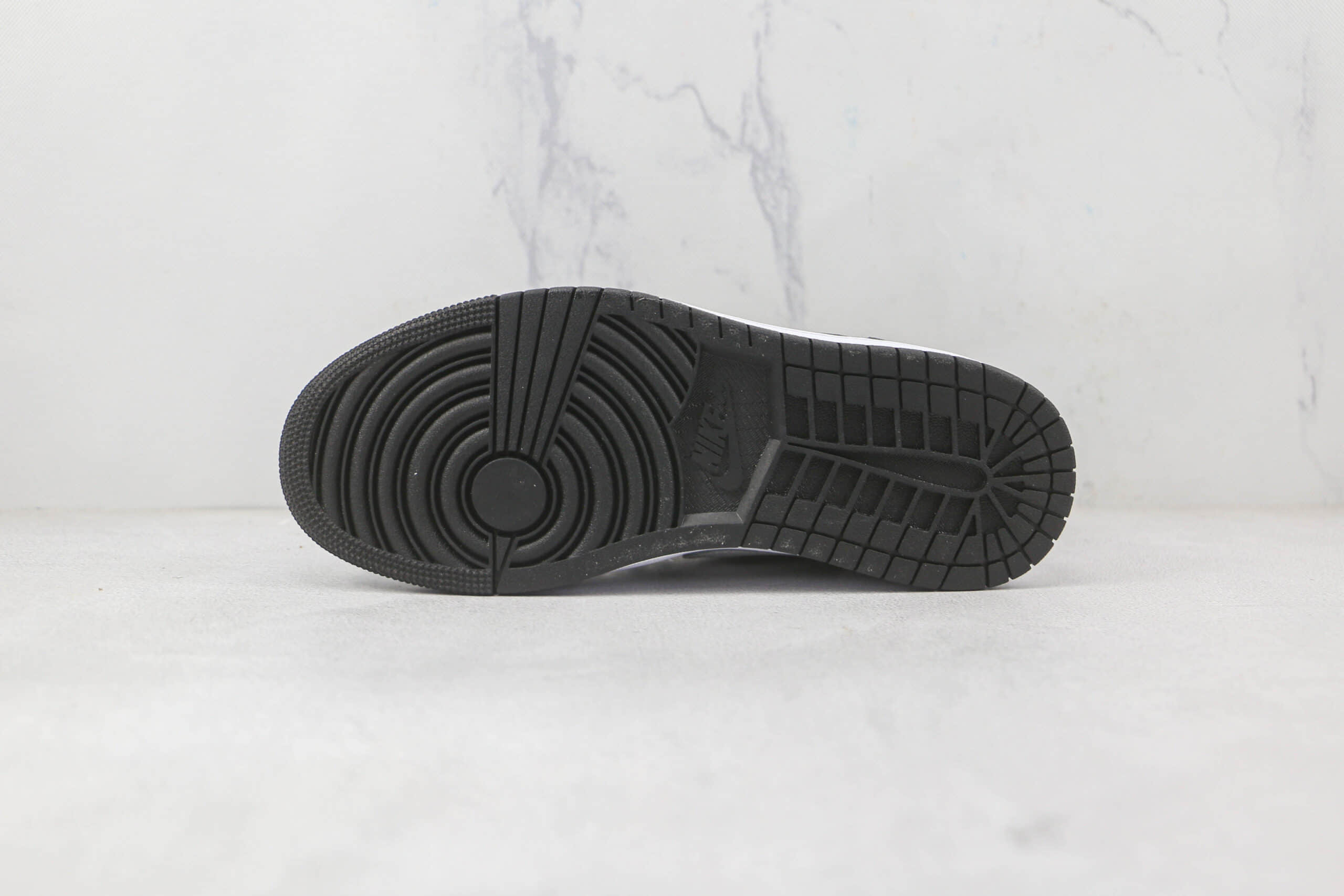 乔丹Air Jordan 1 Low Homage纯原版本低帮AJ1黑白阴阳熊猫板鞋原鞋开模一比一打造 货号:DR0502-101