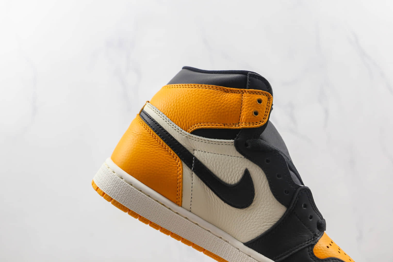 乔丹Air Jordan 1 High OG Yellow Toe纯原版本高帮AJ1黑黄脚趾篮球鞋原档案数据开发 货号:555088-711