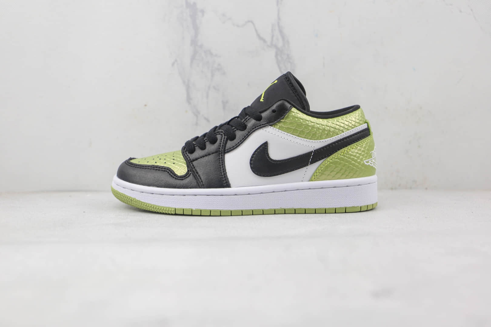 乔丹Air Jordan 1 Low Vivid Green Snakeskin纯原版本蛇纹黑绿脚趾低帮AJ1板鞋原鞋开模 货号:DX4446-301