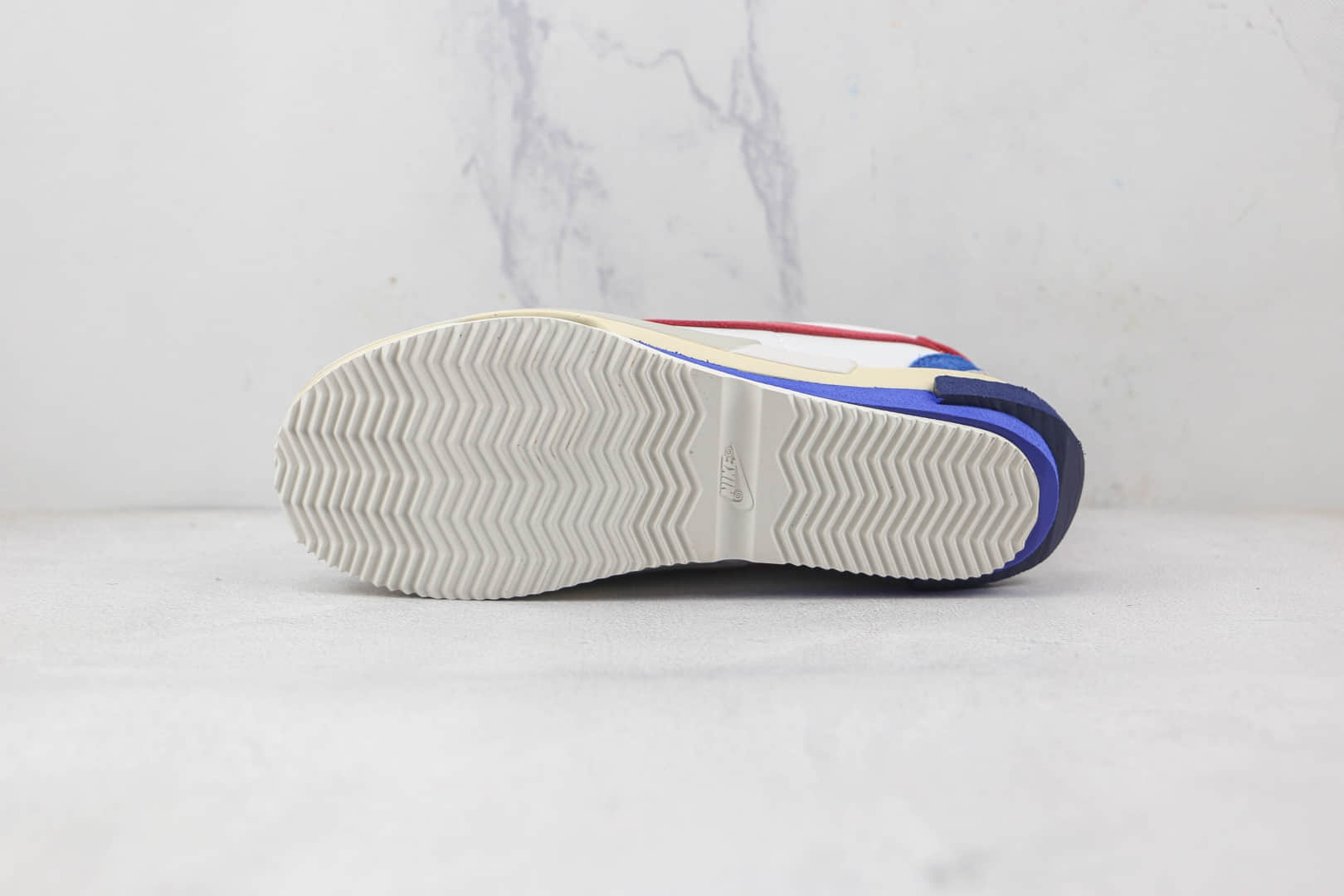 耐克Nike Air Zoom Cortez SP 4.0 Grey White x Sacai联名款纯原版本厚底阿甘白红双勾老爹鞋原盒原标 货号:DQ0581-100