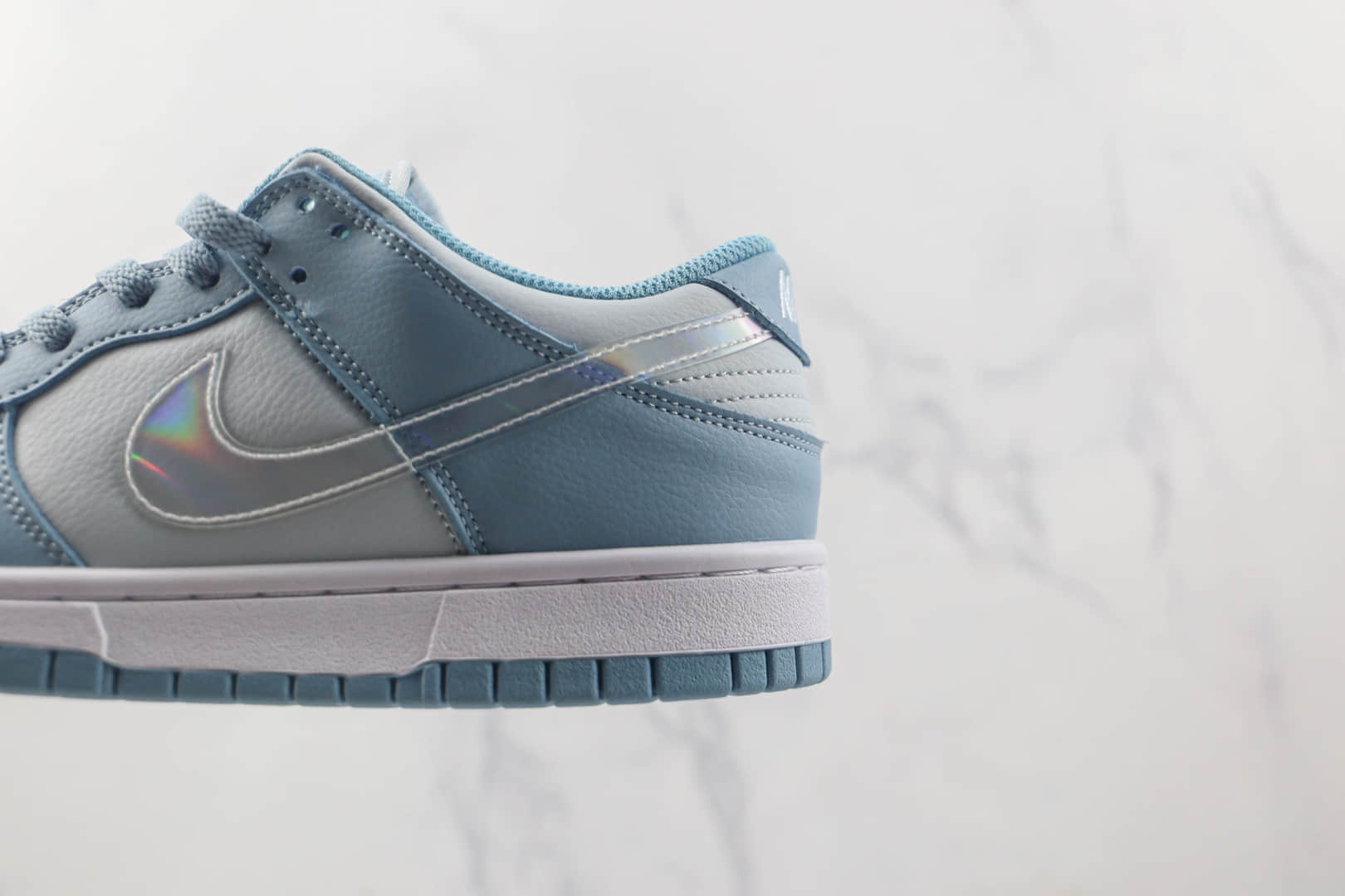 耐克Nike SB Dunk Low Pro纯原版本低帮SB DUNK蓝色透明勾板鞋内置气垫 货号：DH9765-401