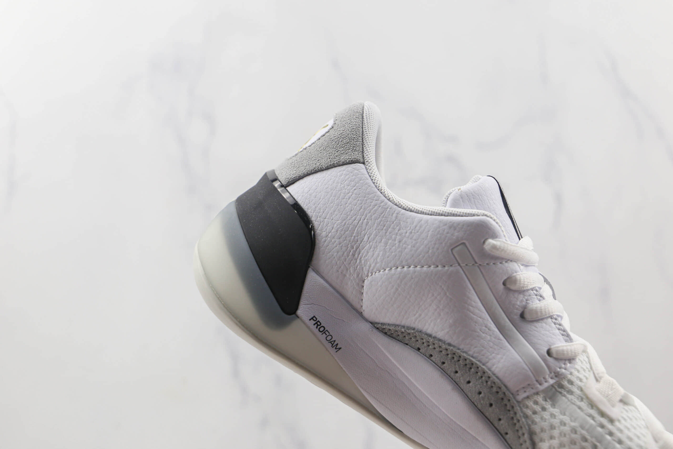 彪马PUMAClyde Hardwood纯原版本库兹马系列白黑浅灰篮球鞋原档案数据开发 货号:19366301