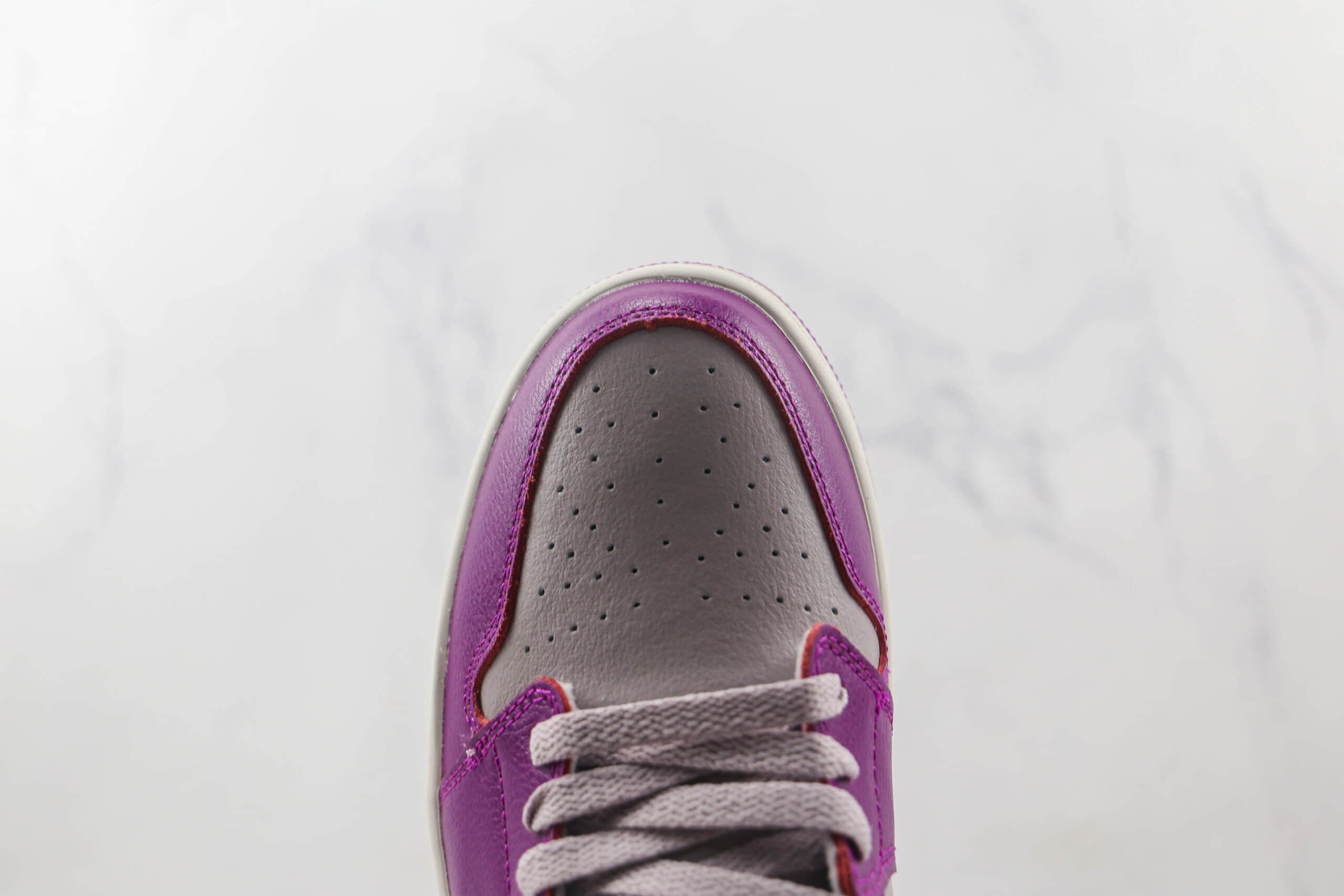 乔丹Air Jordan 1 Mid White Blue Red纯原版本中帮AJ1爱国者灰紫红色篮球鞋原楦头纸板打造 货号:BQ6472-501