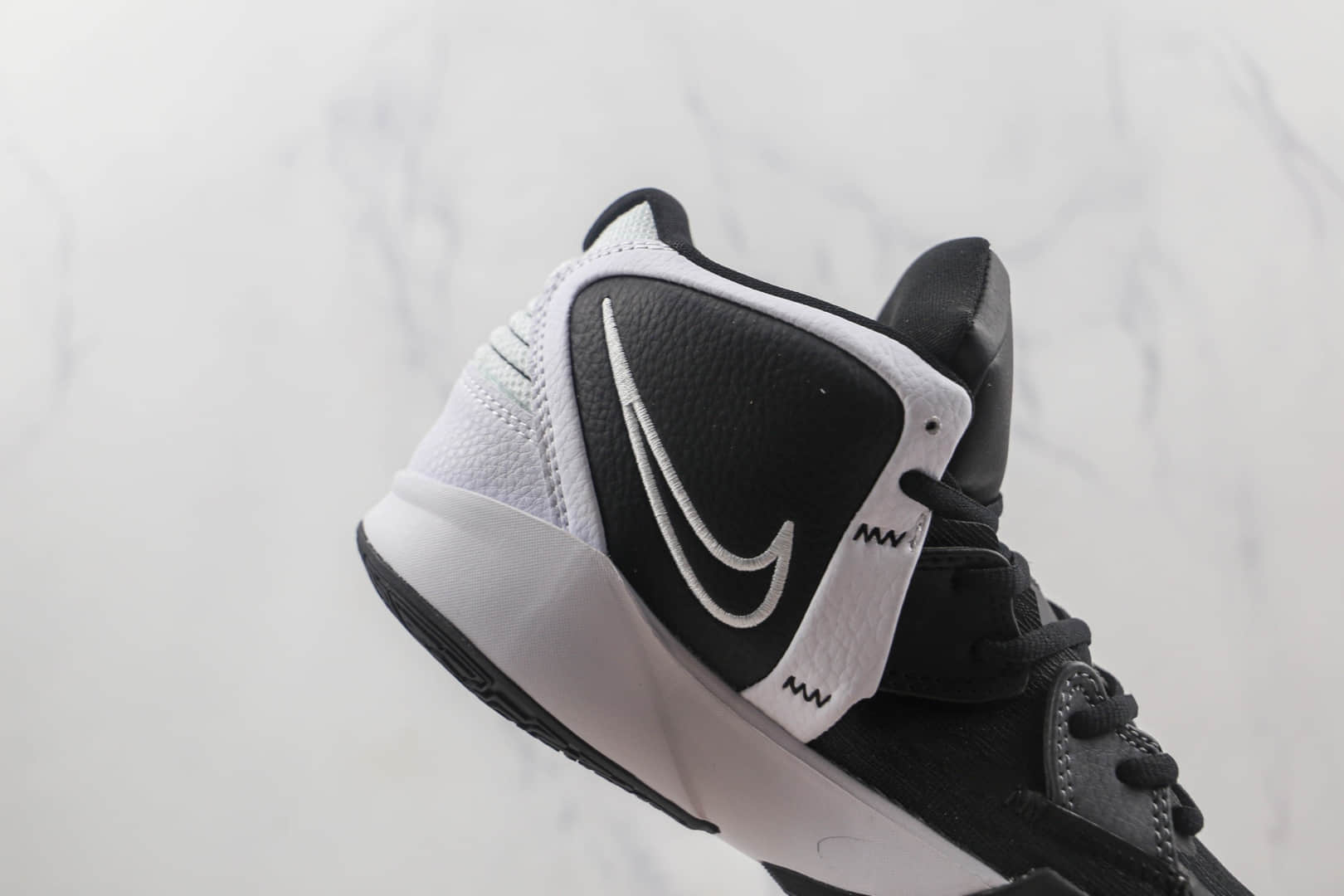 耐克Nike Kyrie 8 Infinity EP Universe纯原版本欧文8代黑白色篮球鞋内置气垫原盒原标 货号:DC9034-003