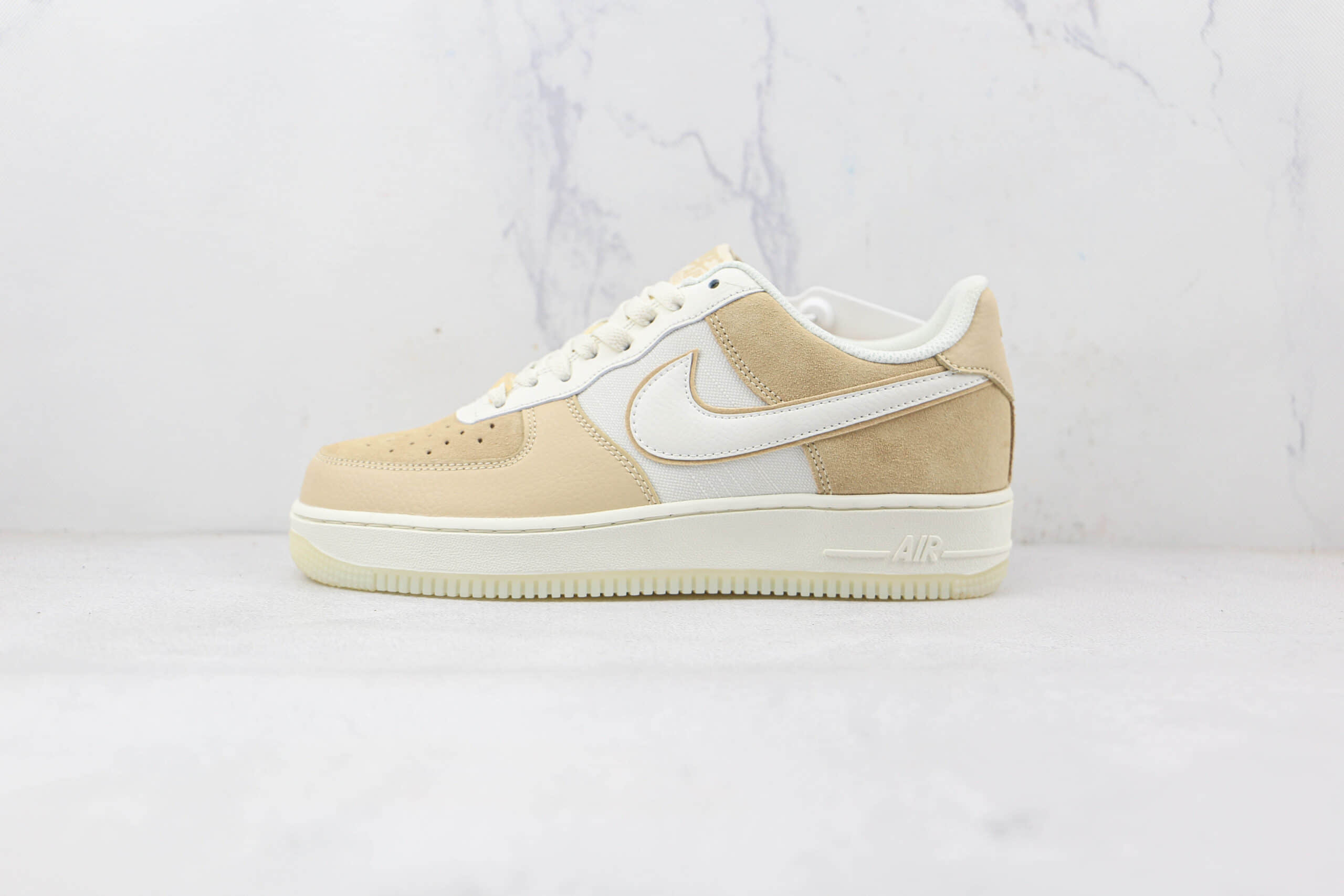 耐克Nike Air Force 1’07 Low纯原版本低帮空军一号米黄色板鞋内置气垫 货号:AO2425-200