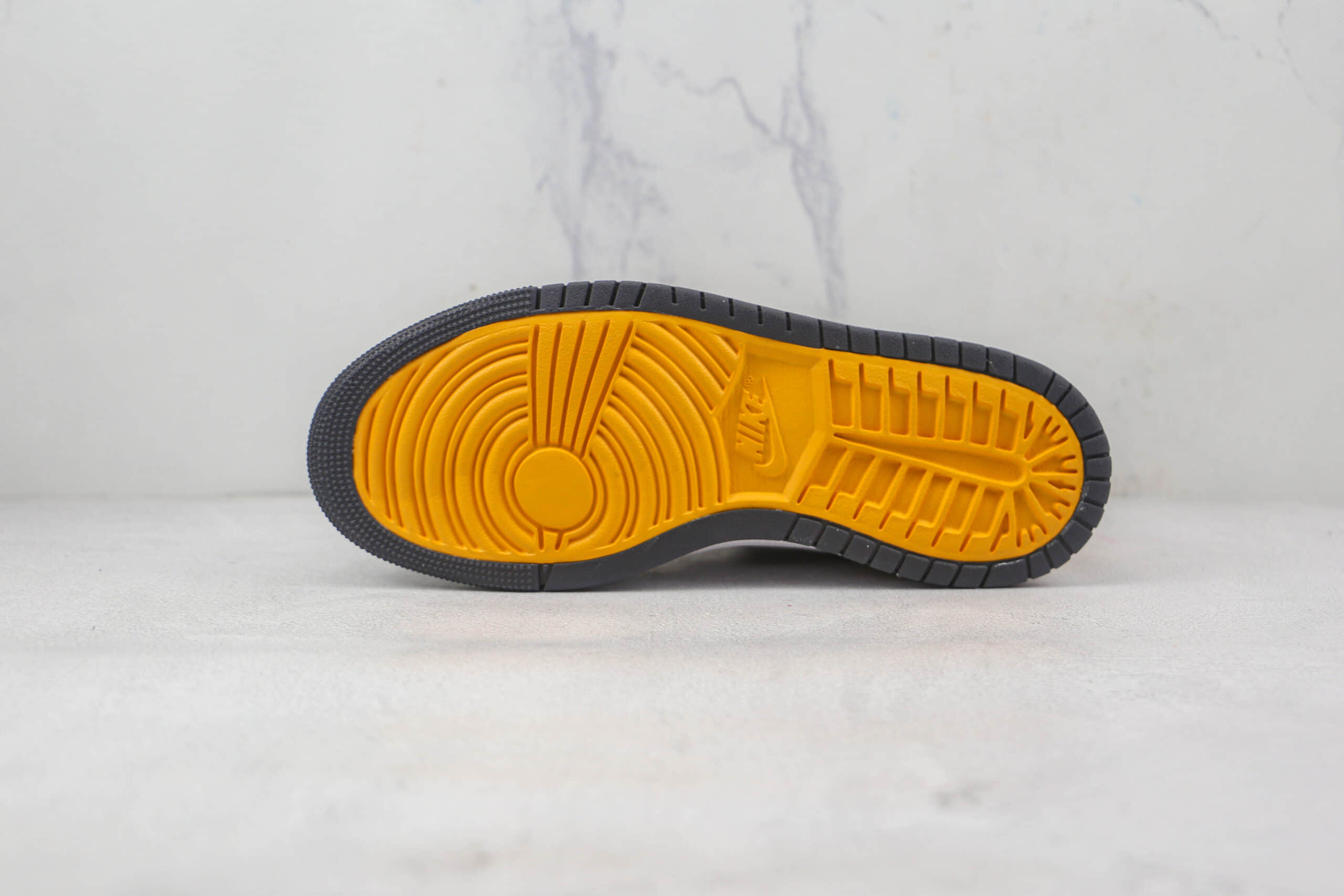 乔丹Air Jordan 1 Zoom CMFT纯原版本高帮AJ1白黄红拼色ZOOM板鞋原鞋开模一比一打造 货号:CT0978-016