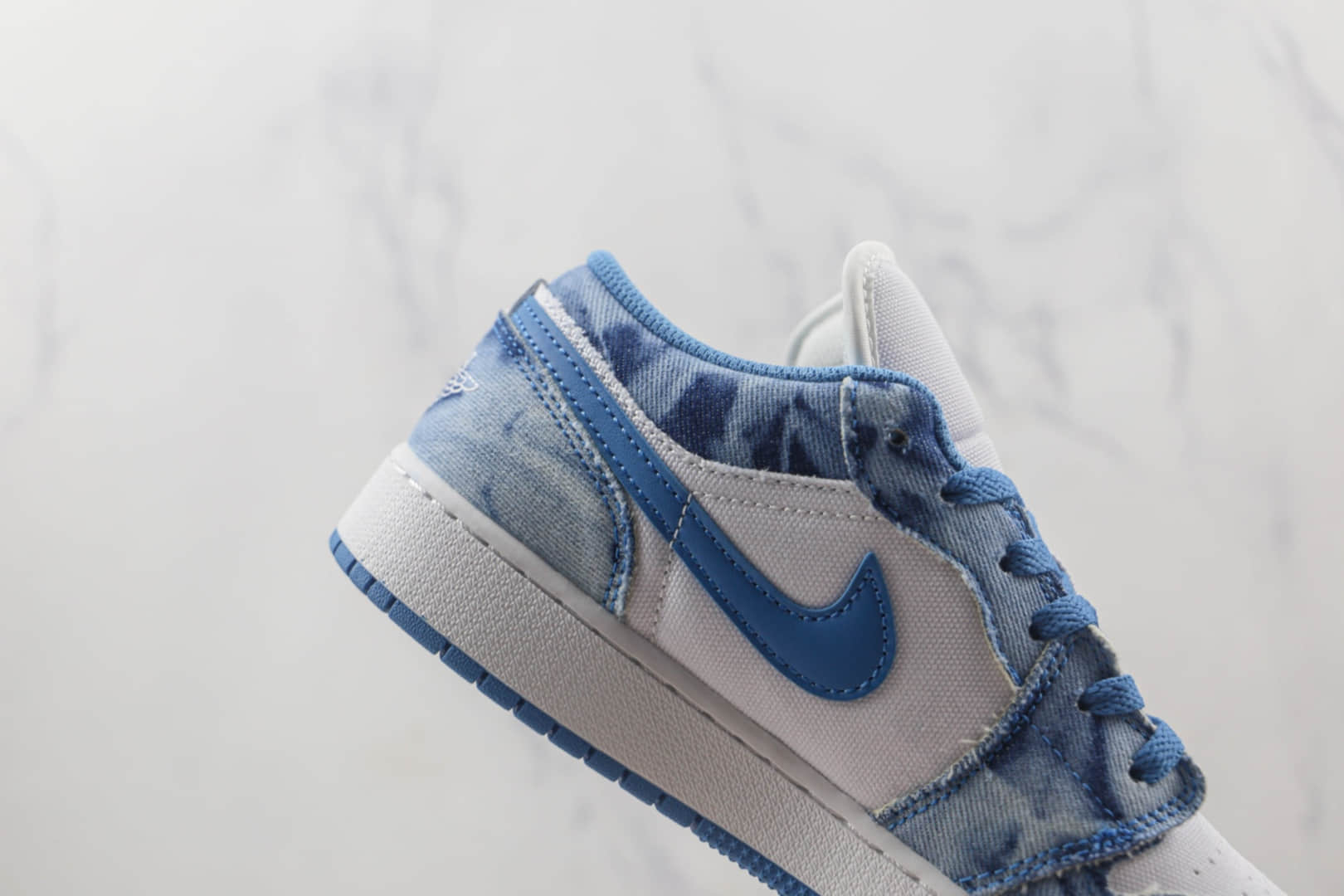 乔丹Air Jordan 1 Low纯原版本低帮AJ1牛仔丹宁配色板鞋原楦头纸板打造 货号:DM8947-100