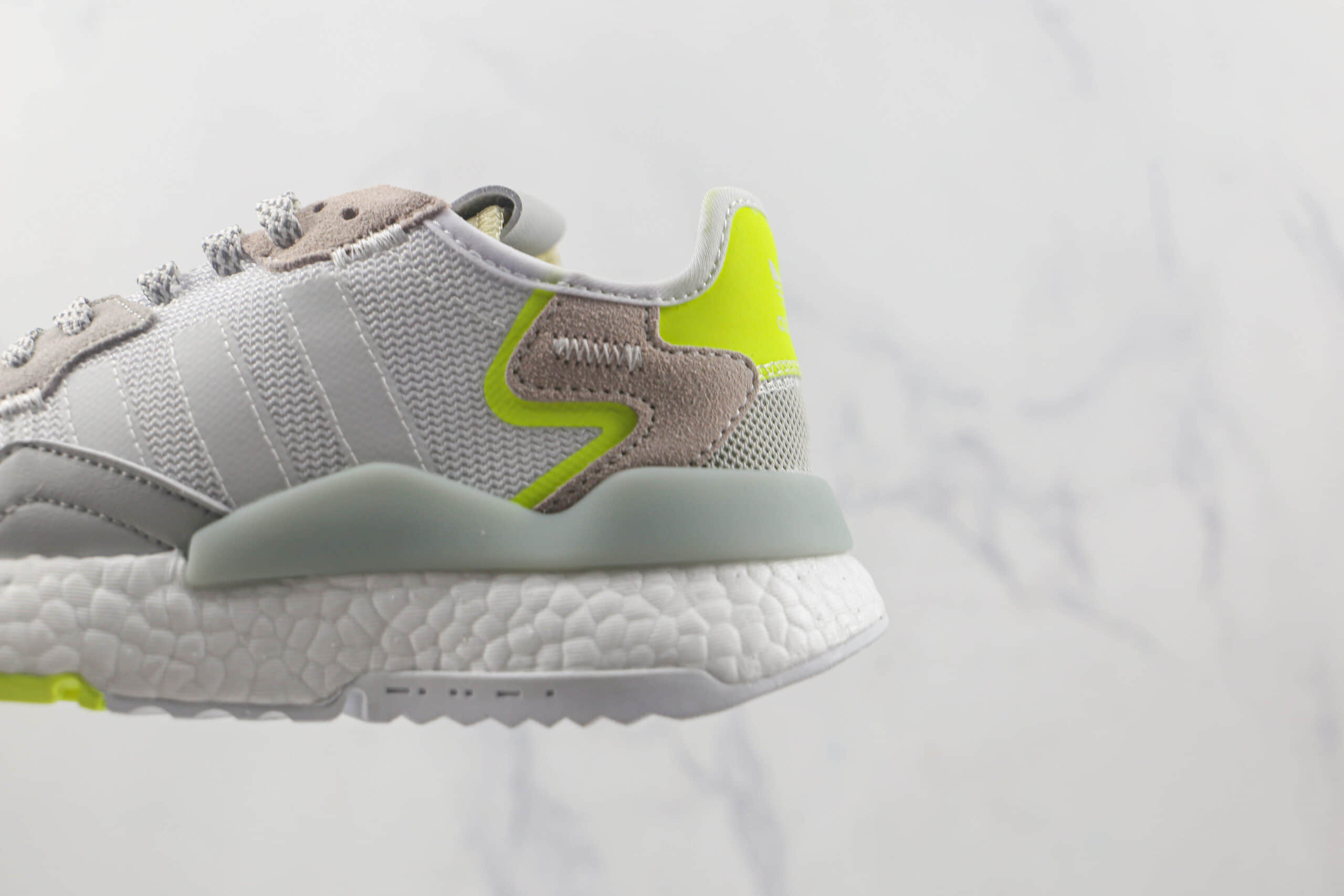 阿迪达斯Adidas Nite Jogger 2021 Boost纯原版本夜行者一代爆米花跑鞋原楦头纸板打造 货号:CG6098