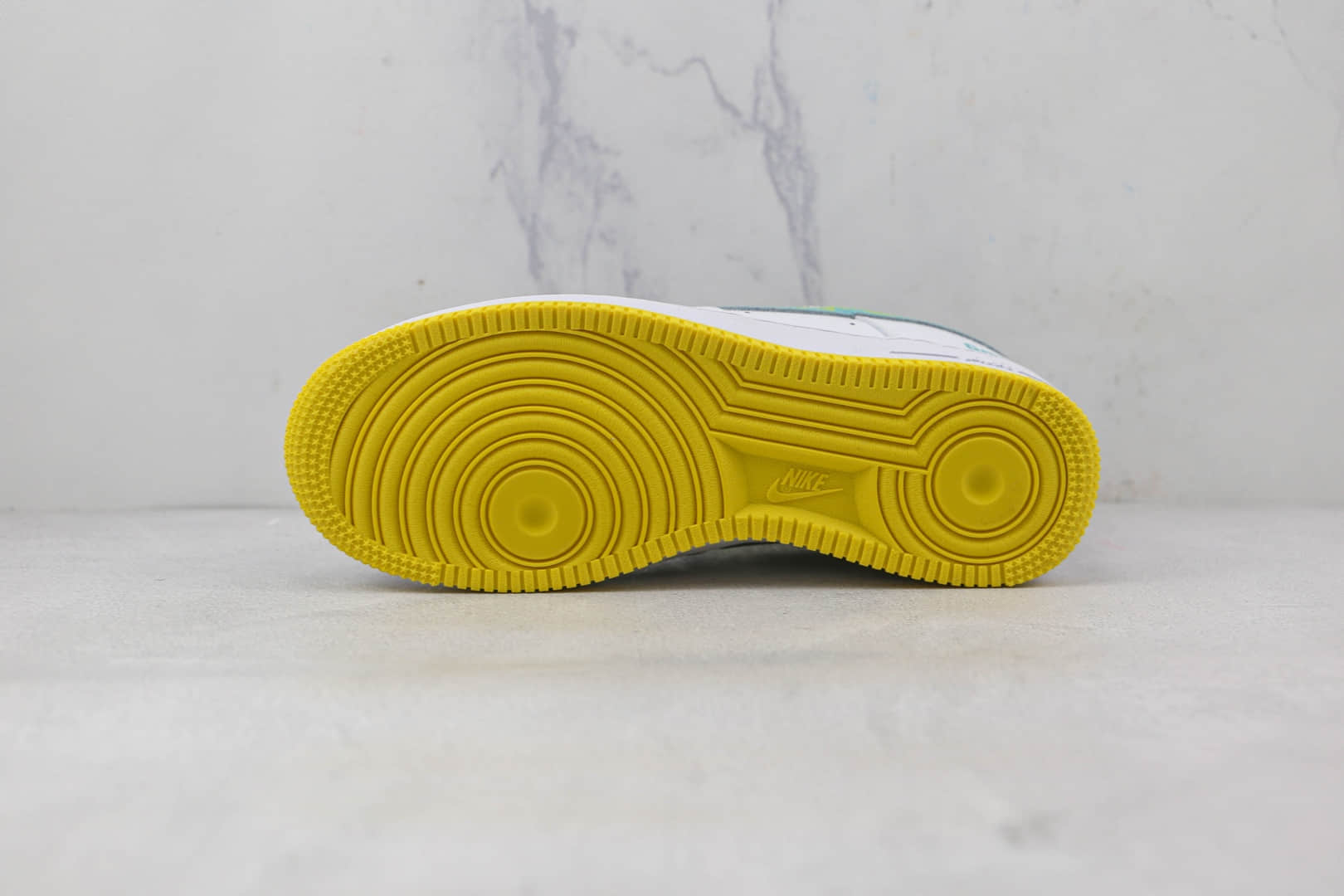 耐克Nike Air Force1 low纯原版本低帮空军一号掘金配色板鞋内置气垫 货号:AF1234-001