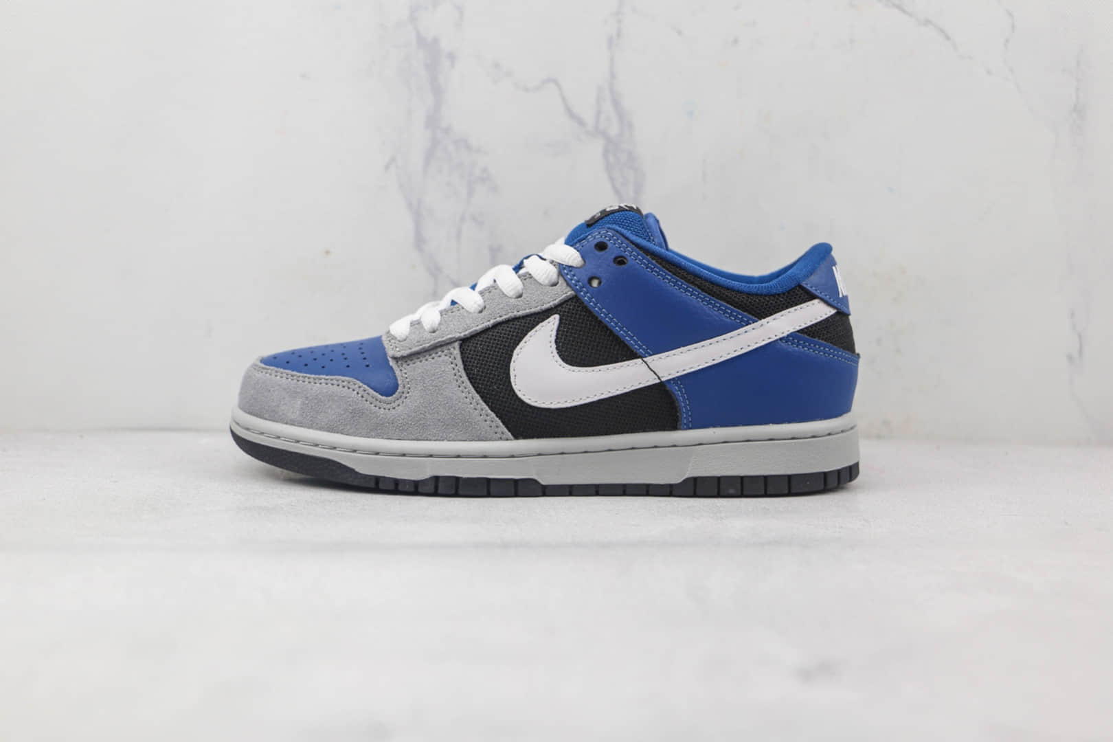 耐克Nike SB Dunk Low Warriors纯原版本低帮SB DUNK皇家蓝灰色绒面大学白勾板鞋内置气垫 货号:304292-013