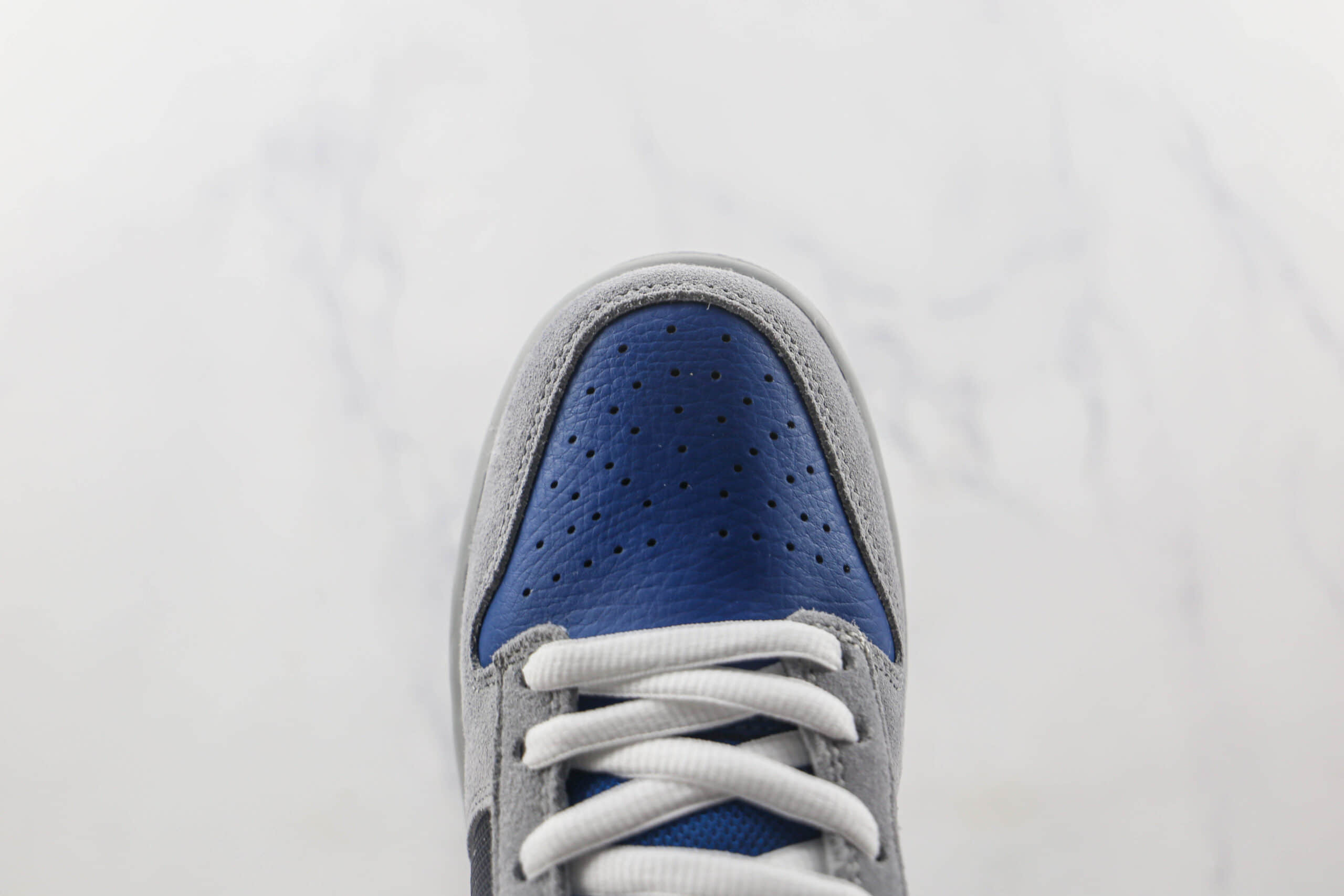 耐克Nike SB Dunk Low Warriors纯原版本低帮SB DUNK皇家蓝灰色绒面大学白勾板鞋内置气垫 货号:304292-013