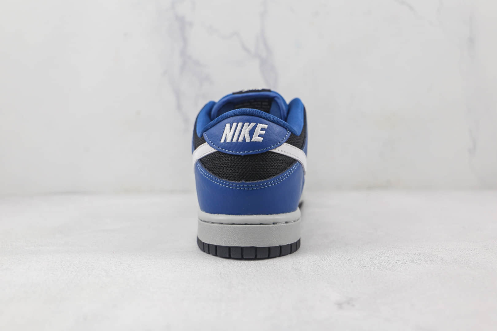 耐克Nike SB Dunk Low Warriors纯原版本低帮SB DUNK皇家蓝灰色绒面大学白勾板鞋内置气垫 货号:304292-013