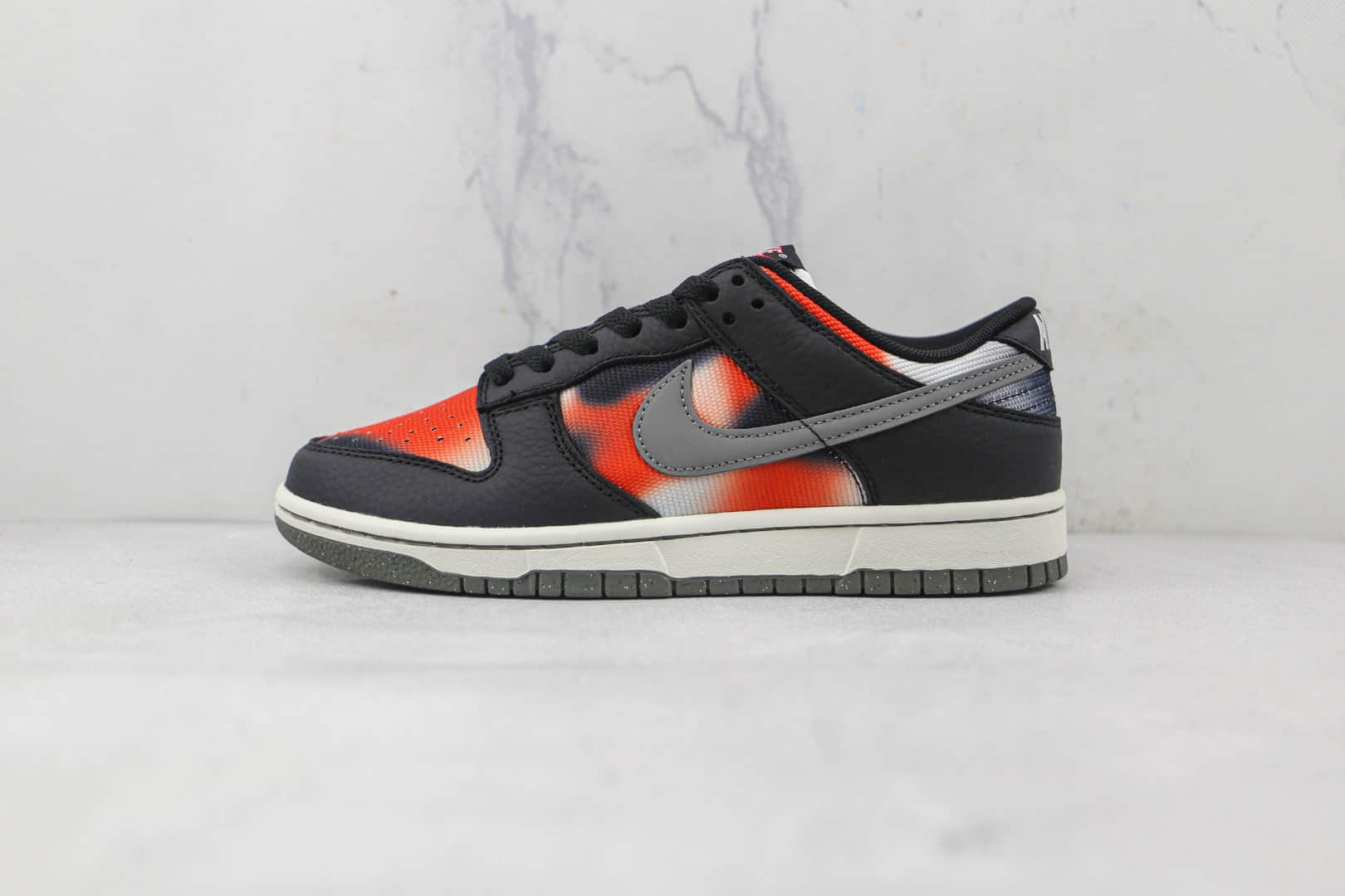 耐克Nike SB Zoom Dunk Low Graffti纯原版本低帮SB DUNK黑橙色板鞋原楦头纸板打造 货号:DM0108-001