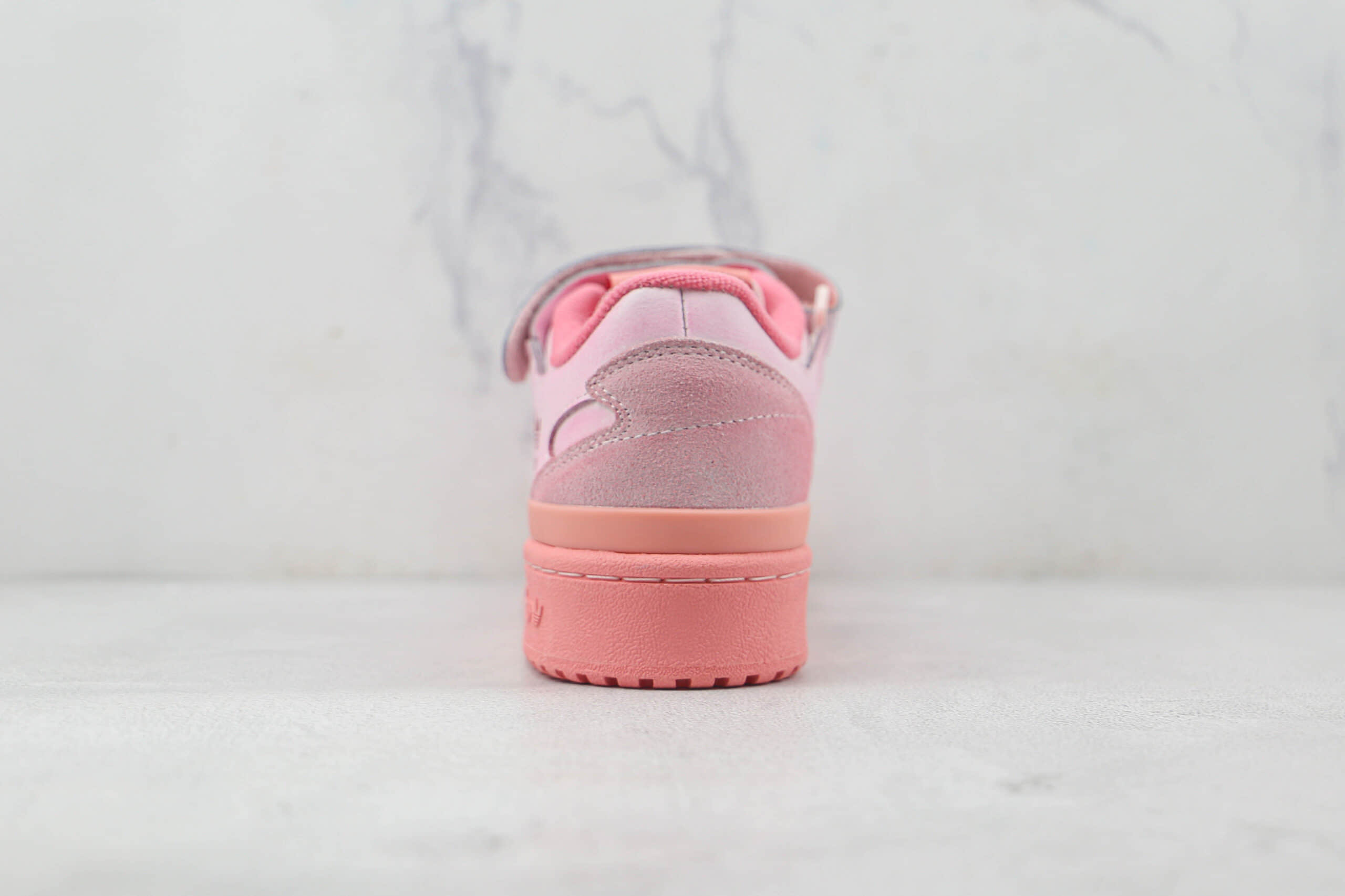阿迪达斯Adidas originals Forum 84 low纯原版本粉红色Forum84复古板鞋原楦头纸板打造 货号:GY6980