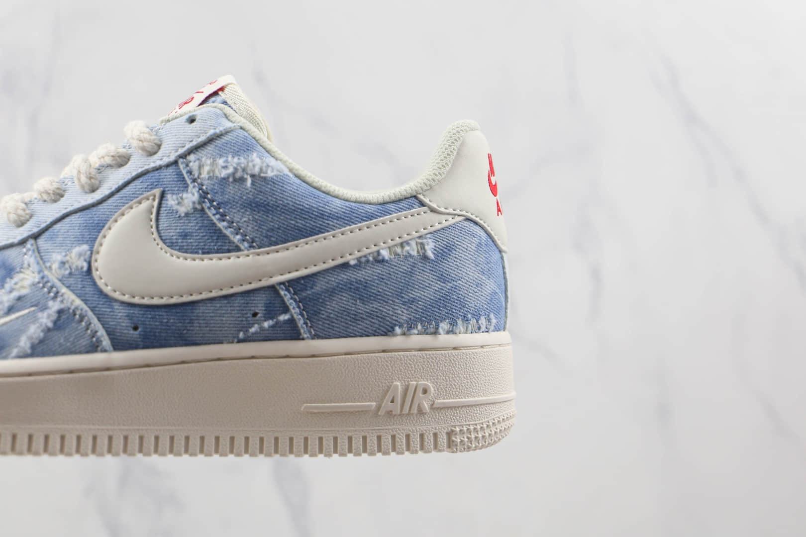 耐克Nike Air Force1纯原版本低帮空军一号牛仔做旧配色板鞋内置气垫原盒原标 货号:DY1830-100