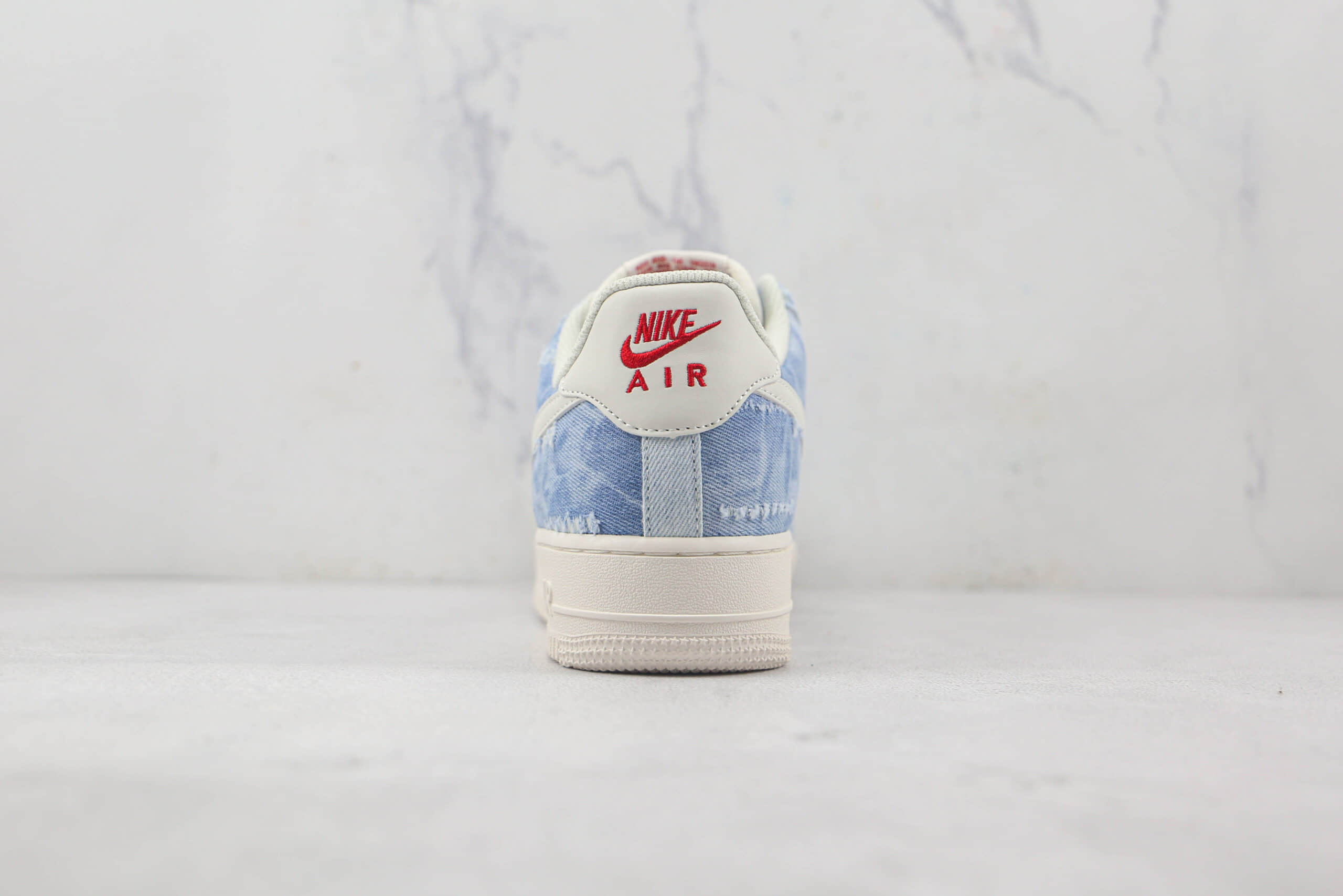 耐克Nike Air Force1纯原版本低帮空军一号牛仔做旧配色板鞋内置气垫原盒原标 货号:DY1830-100