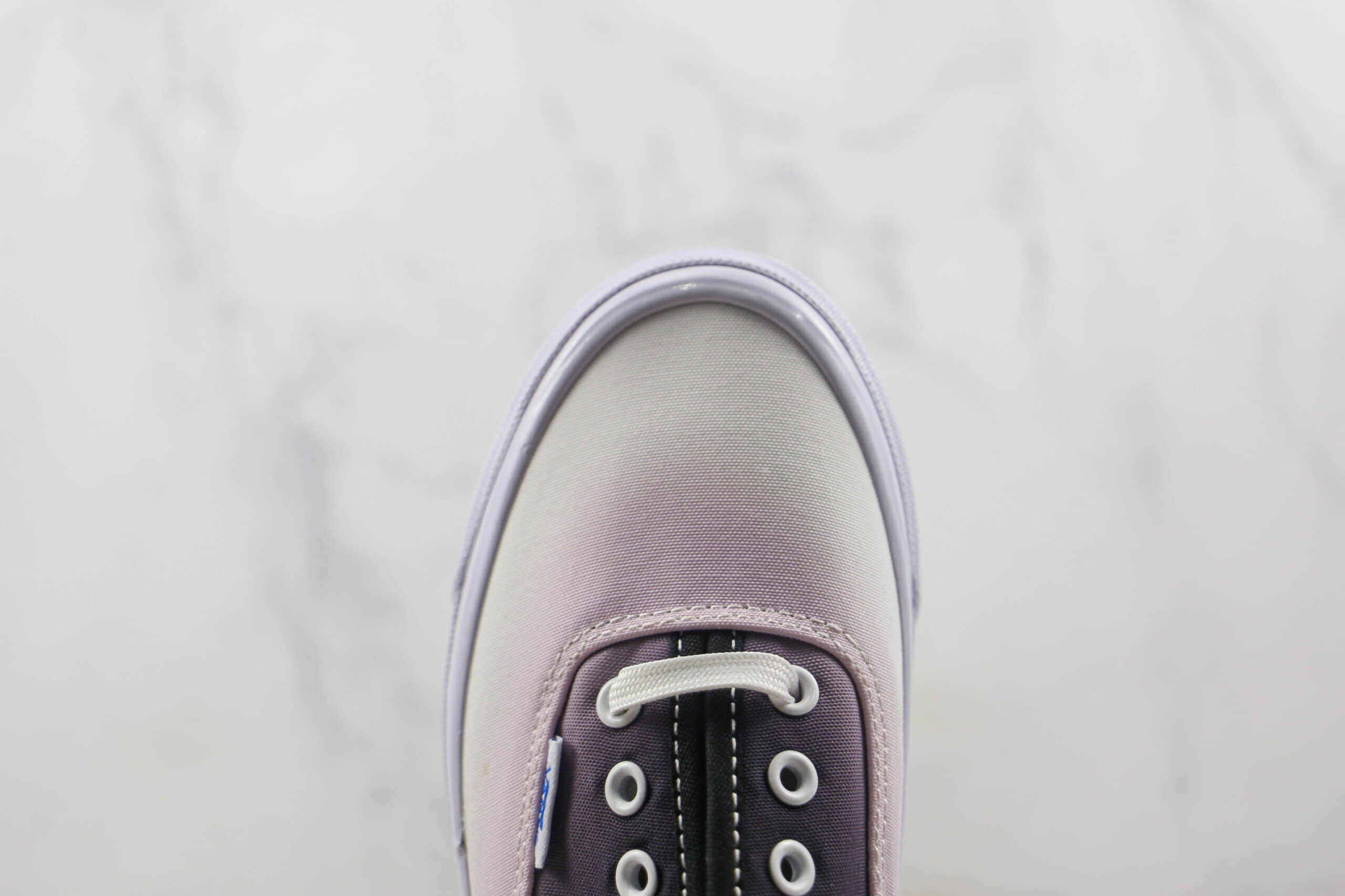 万斯Vans Vault OG Authentic LX公司级版本高端支线渐变黑紫硫化板鞋原楦头纸板打造