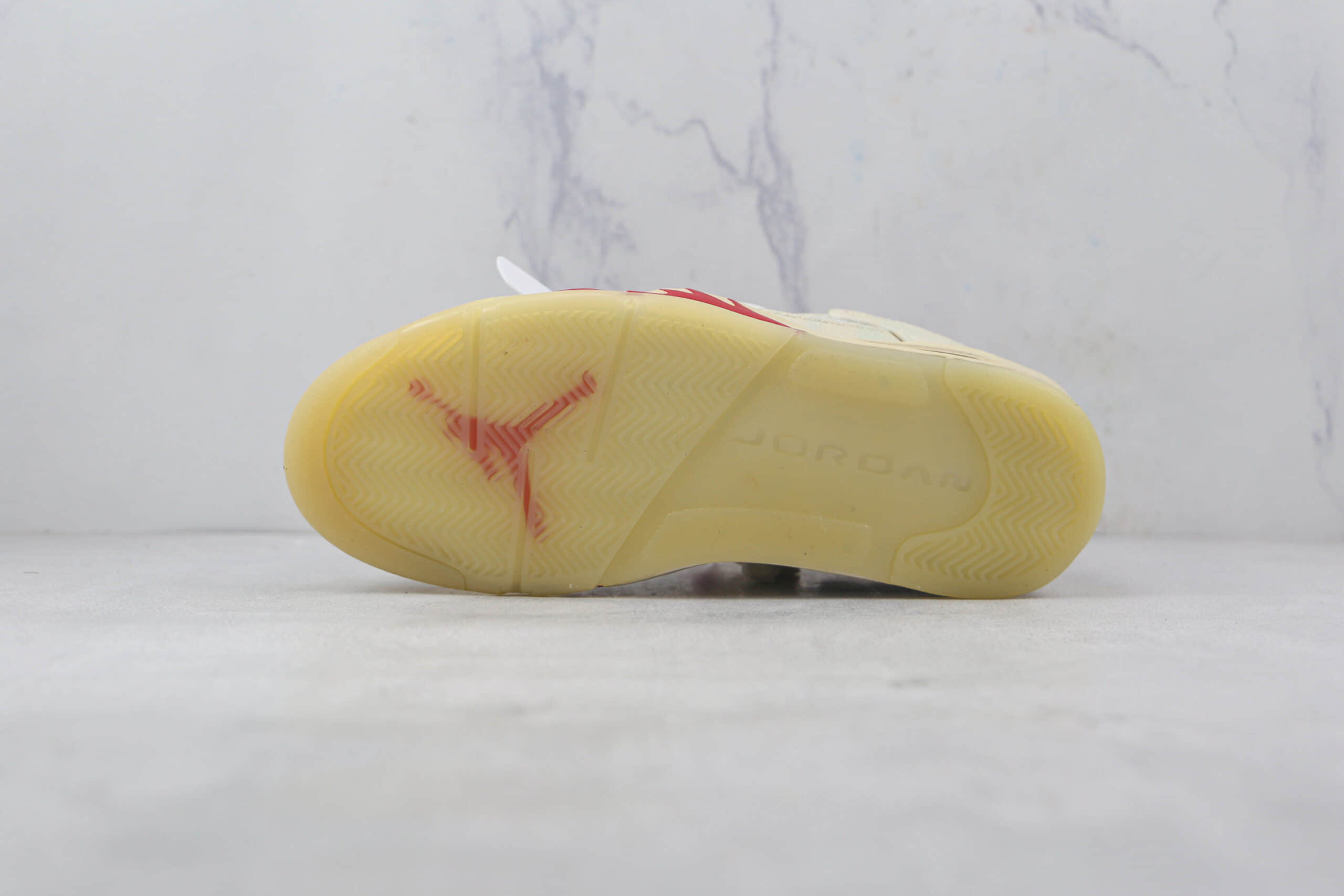乔丹Air Jordan Retro 5 Low Chinese New Year莆田纯原天花板AJ5中国年白红撕撕乐篮球鞋原档案数据开发 货号:DD2240-100