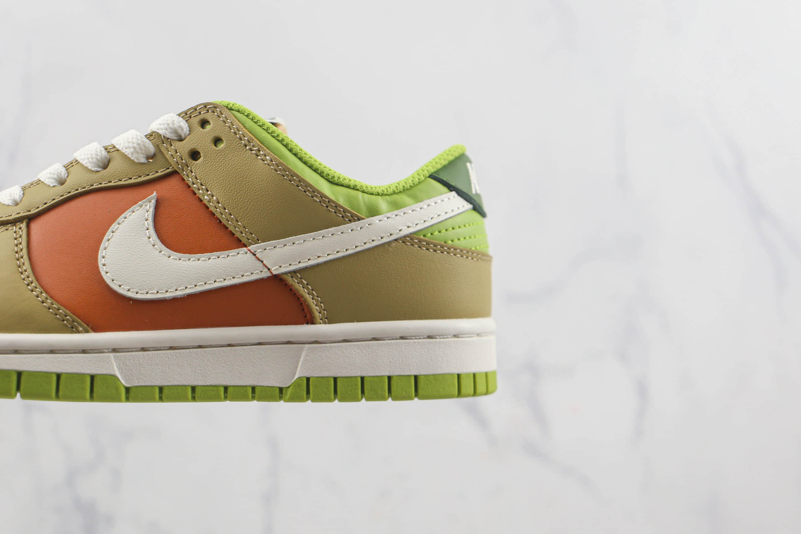 耐克Nike SB Zoom Dunk Low莆田天花板DUNK彩色拼接板鞋原楦头纸板打造原盒原标 货号:DV9108-711