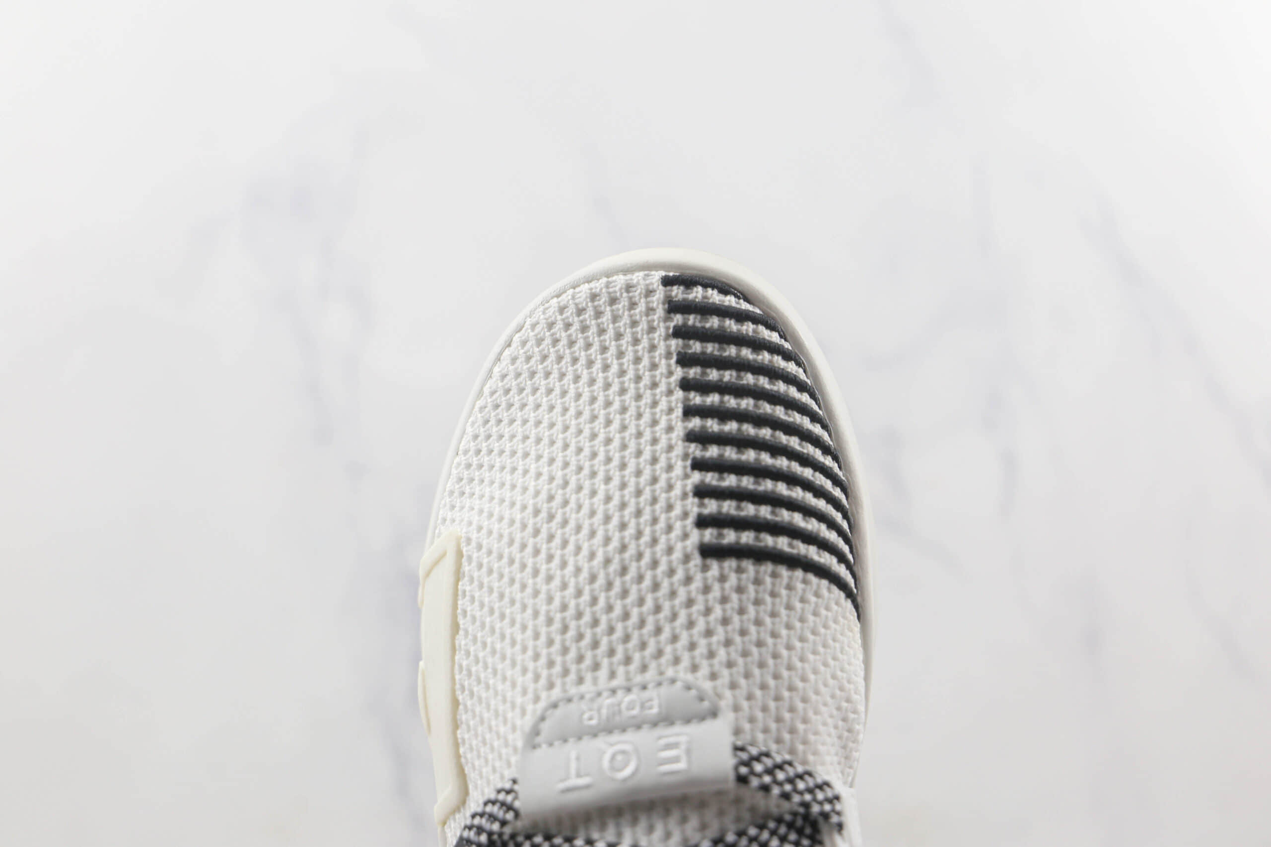 阿迪达斯Adidas EQT BASK ADV x Supreme联名款纯原版本白黑色支撑者系列复古慢跑鞋原楦头纸板打造 货号：FW4288