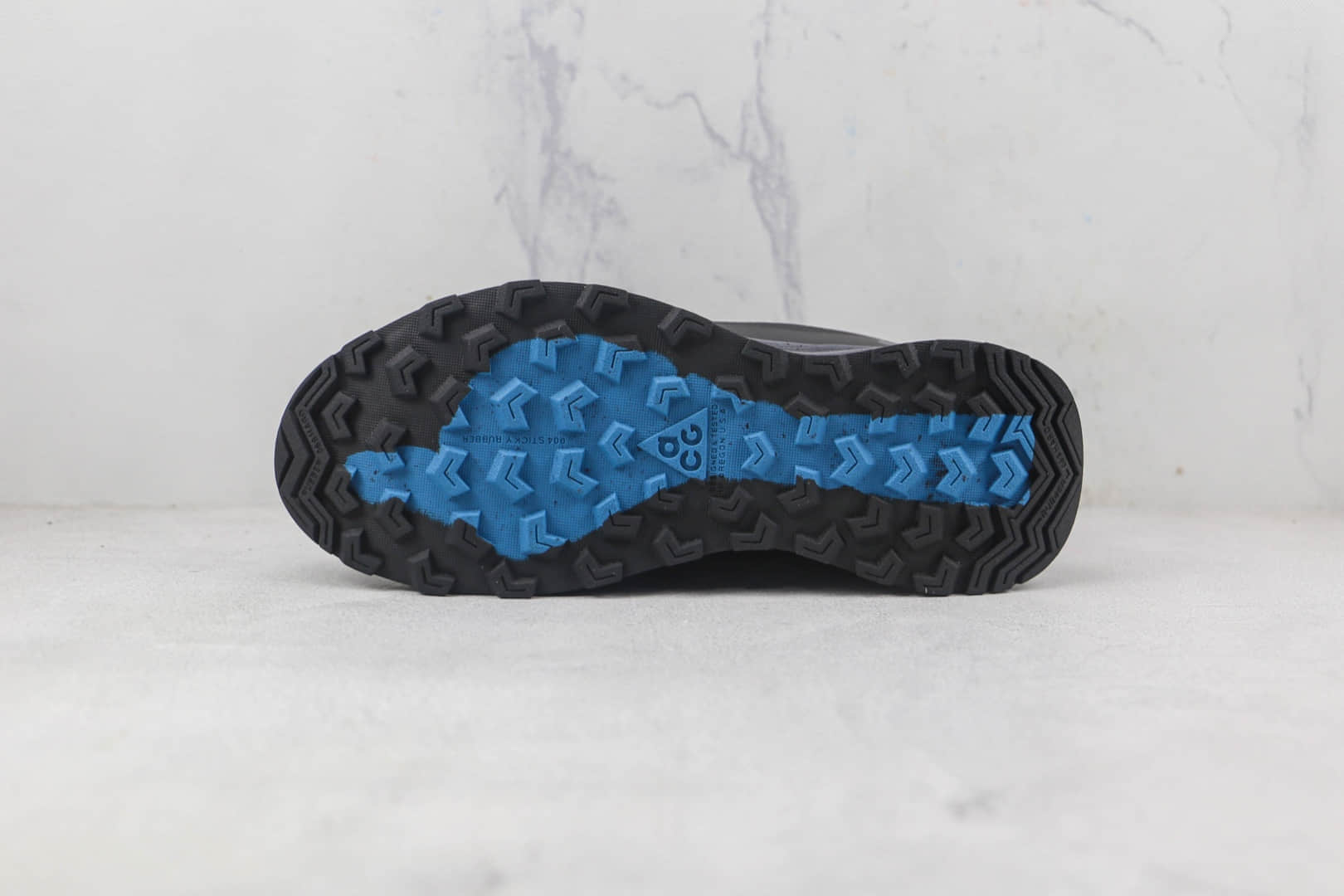 耐克Nike ACG Mountain Fly Low GTX SE莆田纯原版本ACG机能户外登山鞋原鞋开模一比一打造 货号:CW5924-001