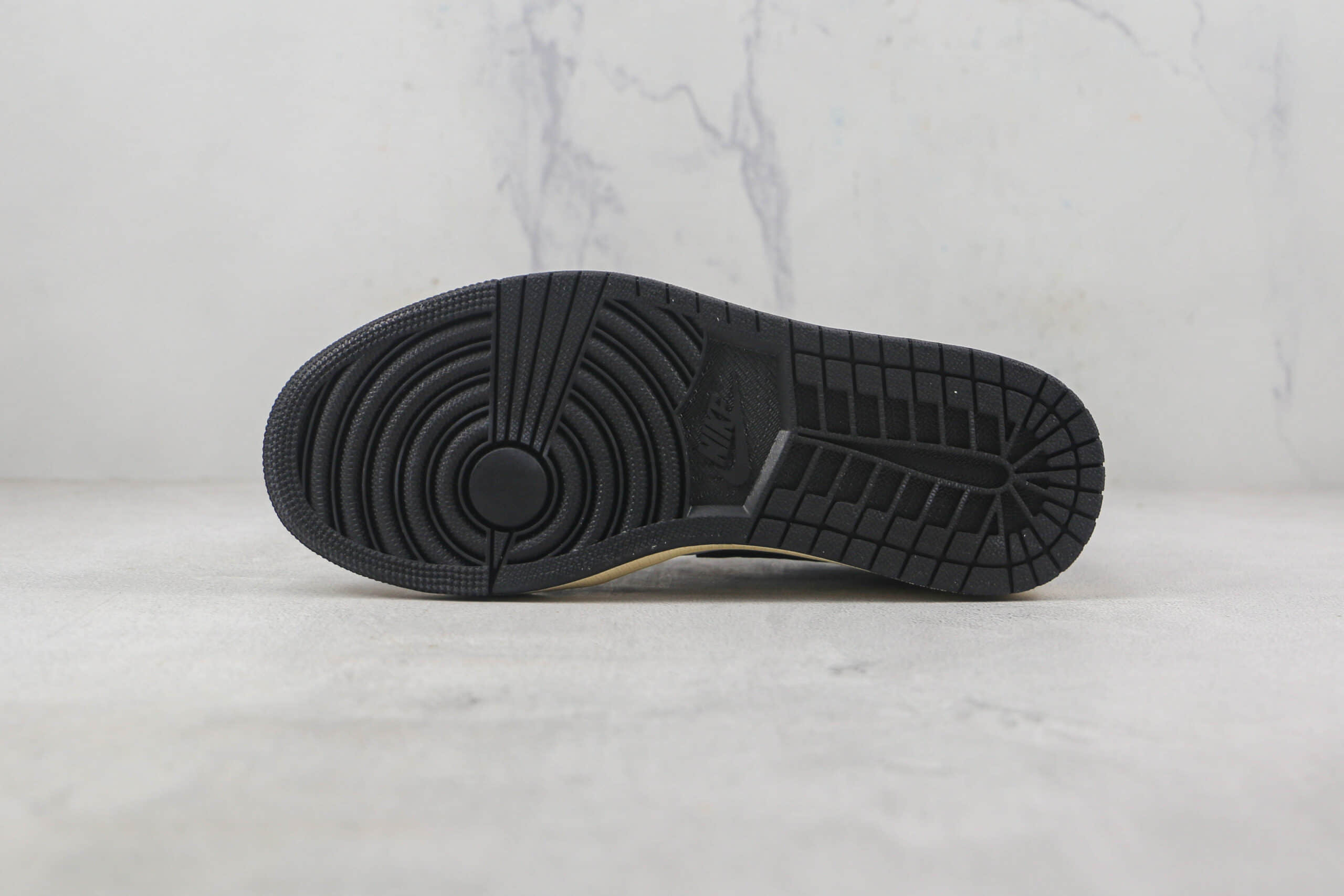 乔丹Air Jordan 1 Low莆田纯原复刻版本低帮AJ1黑咖爆裂纹板鞋原楦头纸板打造 货号:CZ0790-061