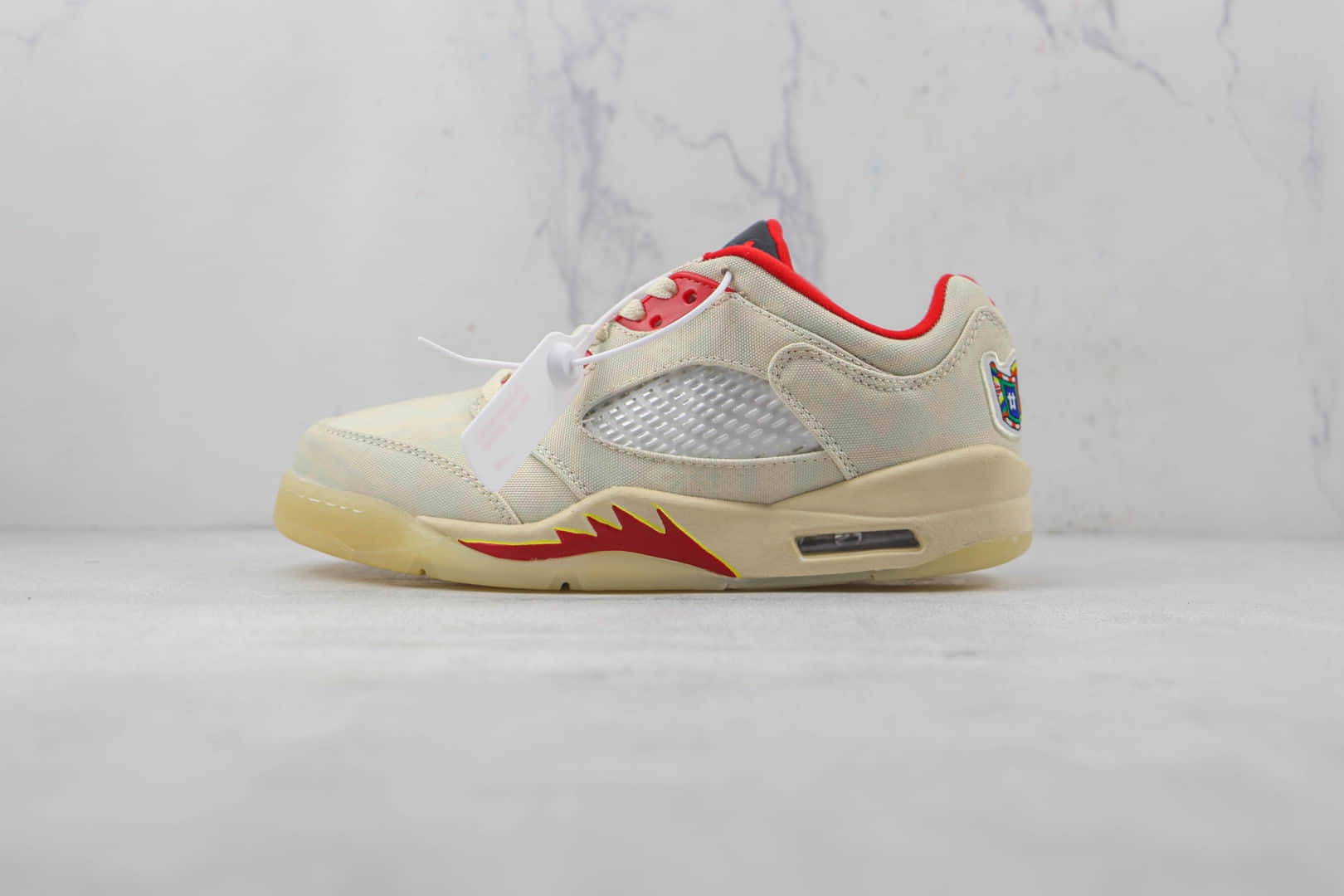 乔丹Air Jordan Retro 5 Low Chinese New Year莆田纯原天花板AJ5中国年白红撕撕乐篮球鞋原档案数据开发 货号:DD2240-100