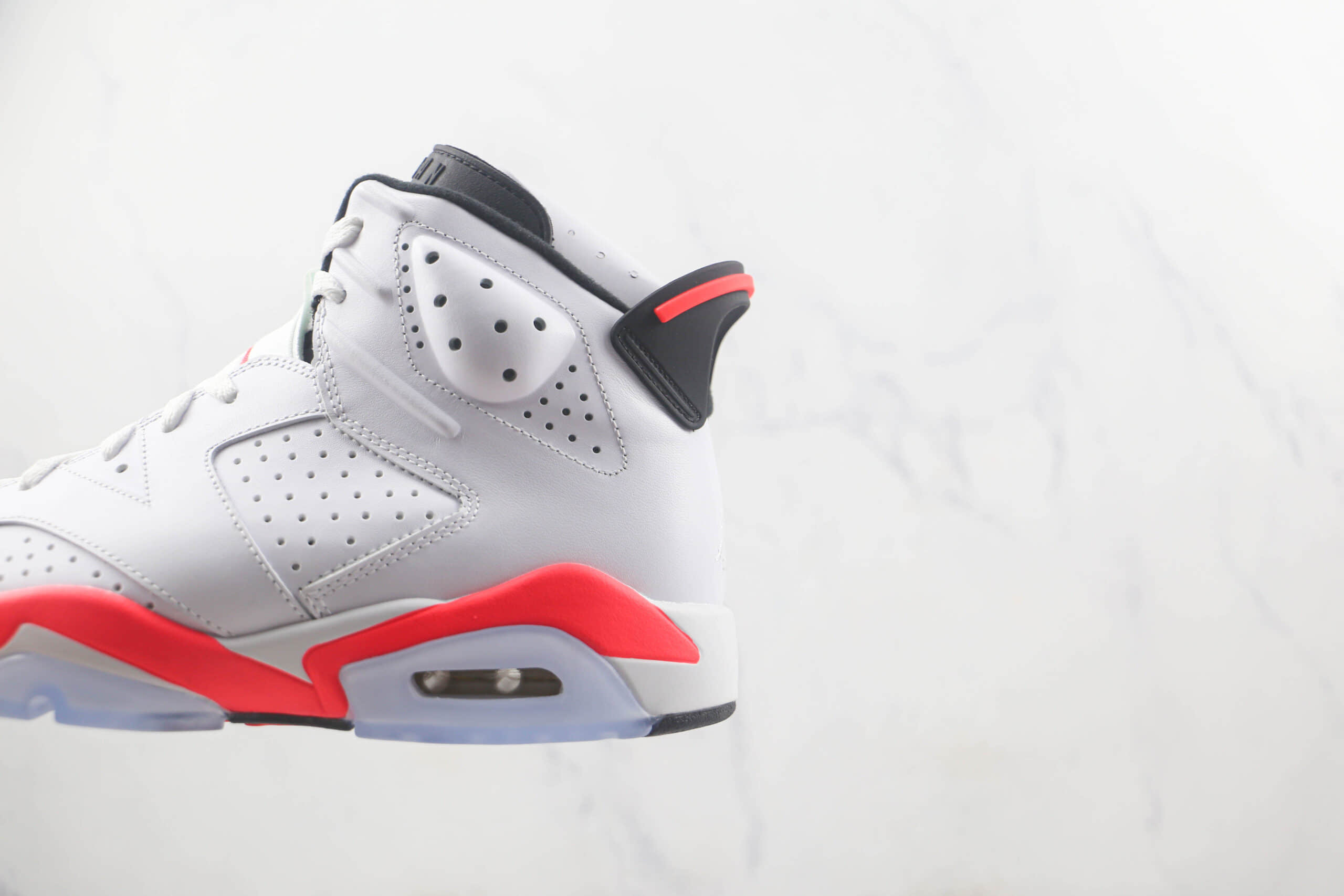 乔丹Air Jordan 6 Retro莆田天花板纯原复刻版本AJ6白红色篮球鞋原鞋开模一比一打造 货号:384664-123