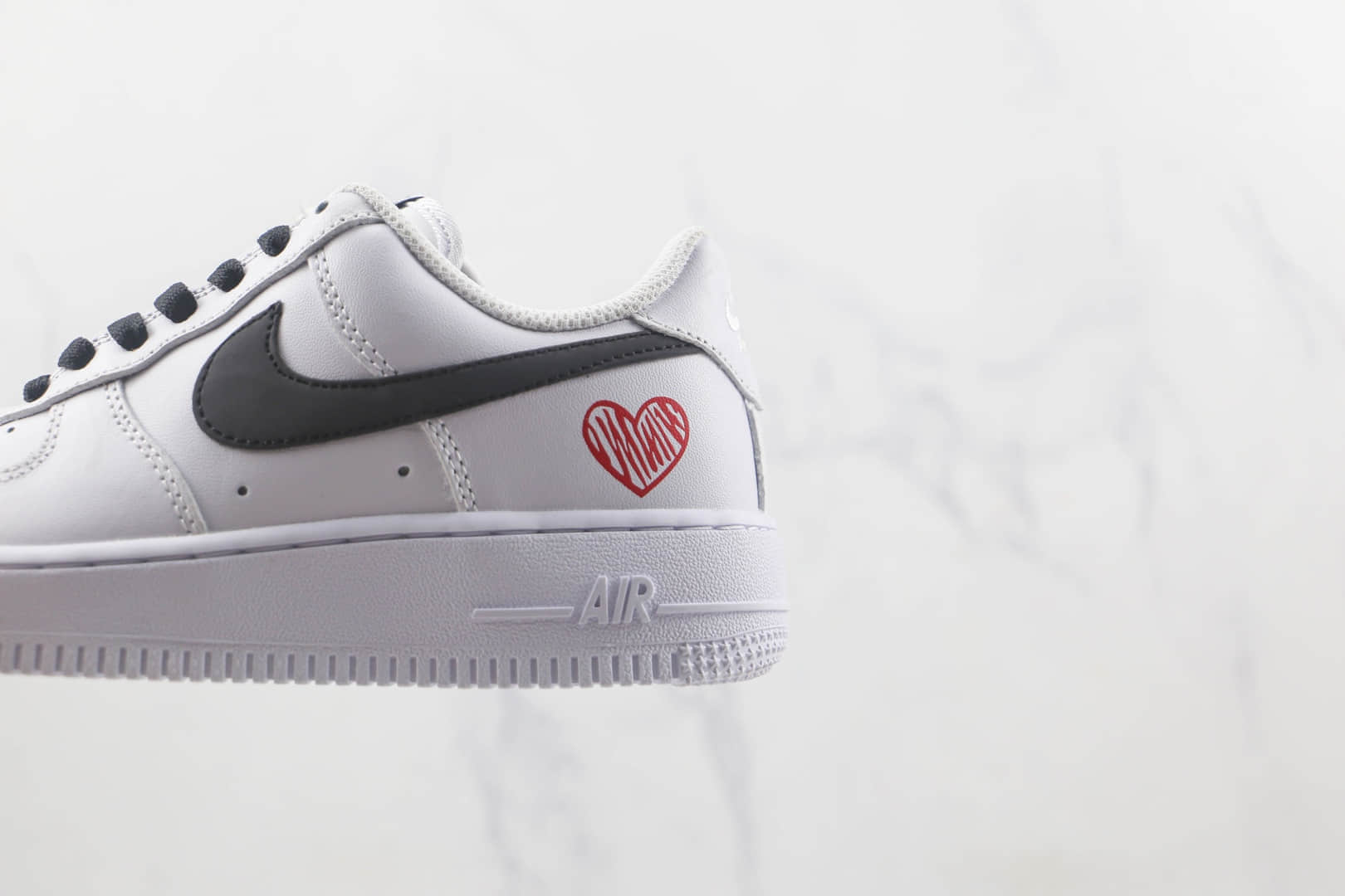 耐克Nike Air Force 1 Low莆田天花板纯原复刻版本低帮AF1空军一号爱心涂鸦板鞋原厂中底钢印 货号:CW2288-813