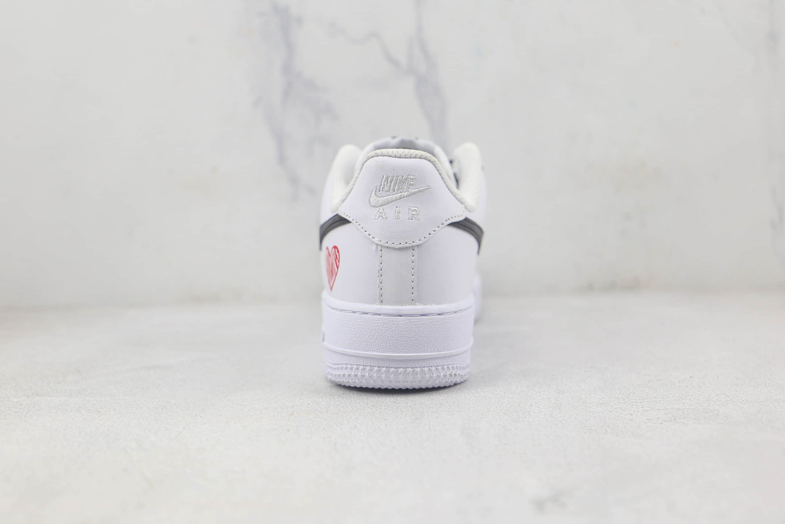 耐克Nike Air Force 1 Low莆田天花板纯原复刻版本低帮AF1空军一号爱心涂鸦板鞋原厂中底钢印 货号:CW2288-813
