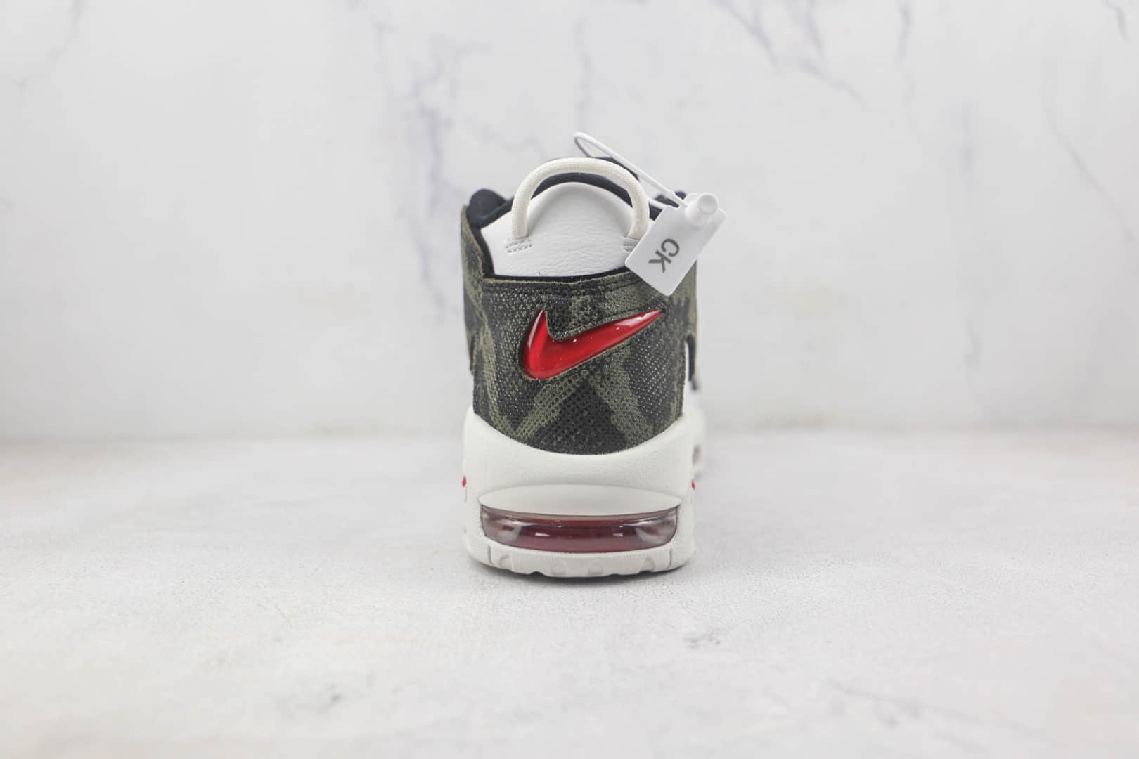 耐克Nike Air More Uptempo莆田纯原复刻版本皮蓬三色拼接篮球鞋原楦头纸板打造 货号:DZ4843-100