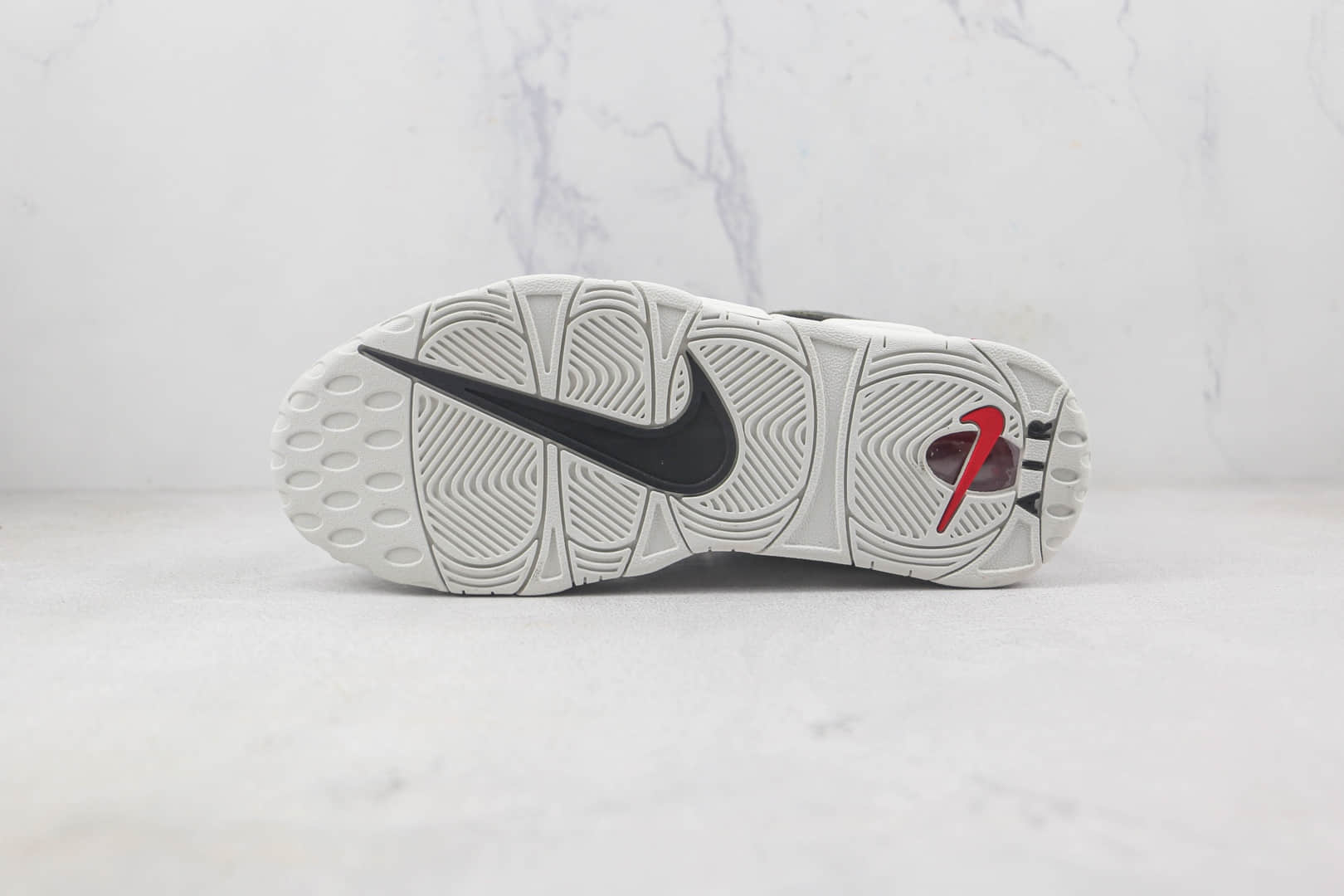 耐克Nike Air More Uptempo莆田纯原复刻版本皮蓬三色拼接篮球鞋原楦头纸板打造 货号:DZ4843-100