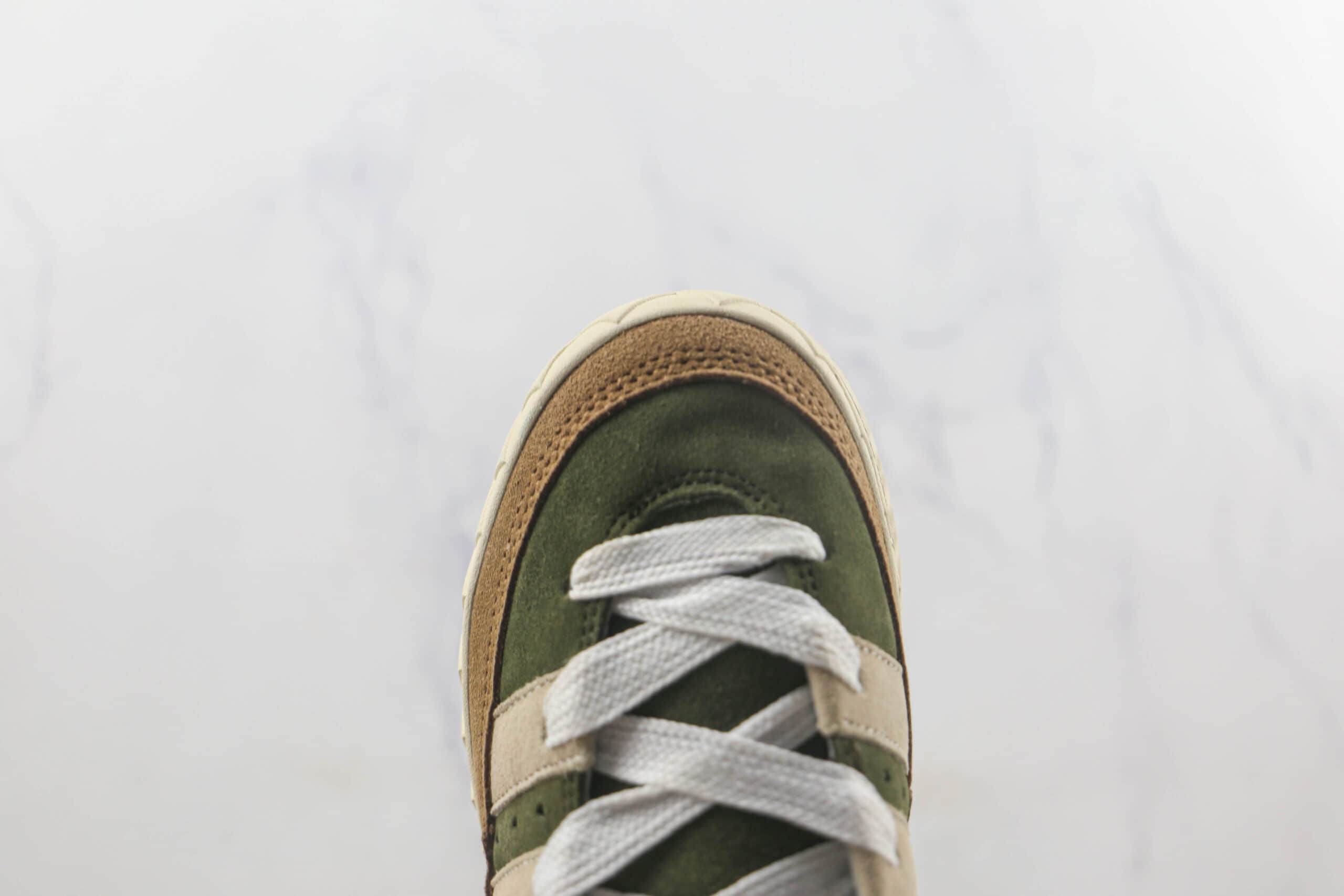 阿迪达斯Adidas ADIMATIC莆田纯原复刻版本ADIMATIC系列绿棕色板鞋原档案数据开发原盒原标 货号:HP9914