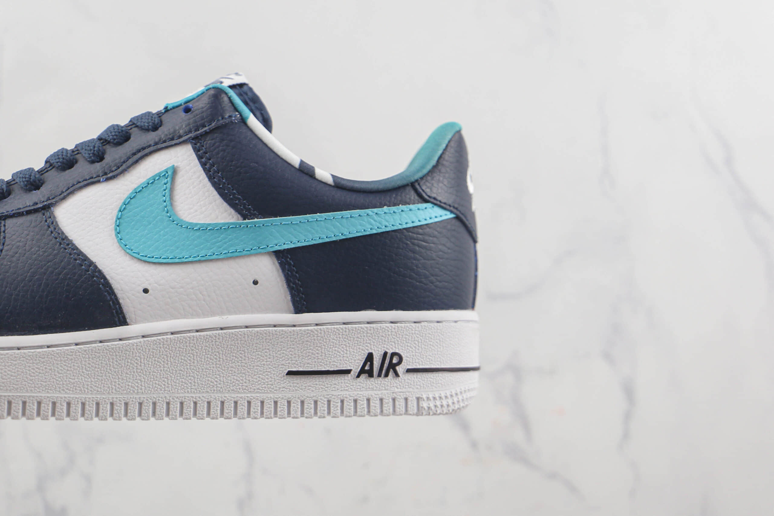 耐克Nike Air Force 1’07 Low莆田纯原复刻版本低帮空军一号藏蓝白配色板鞋内置气垫 货号:DM0109-400